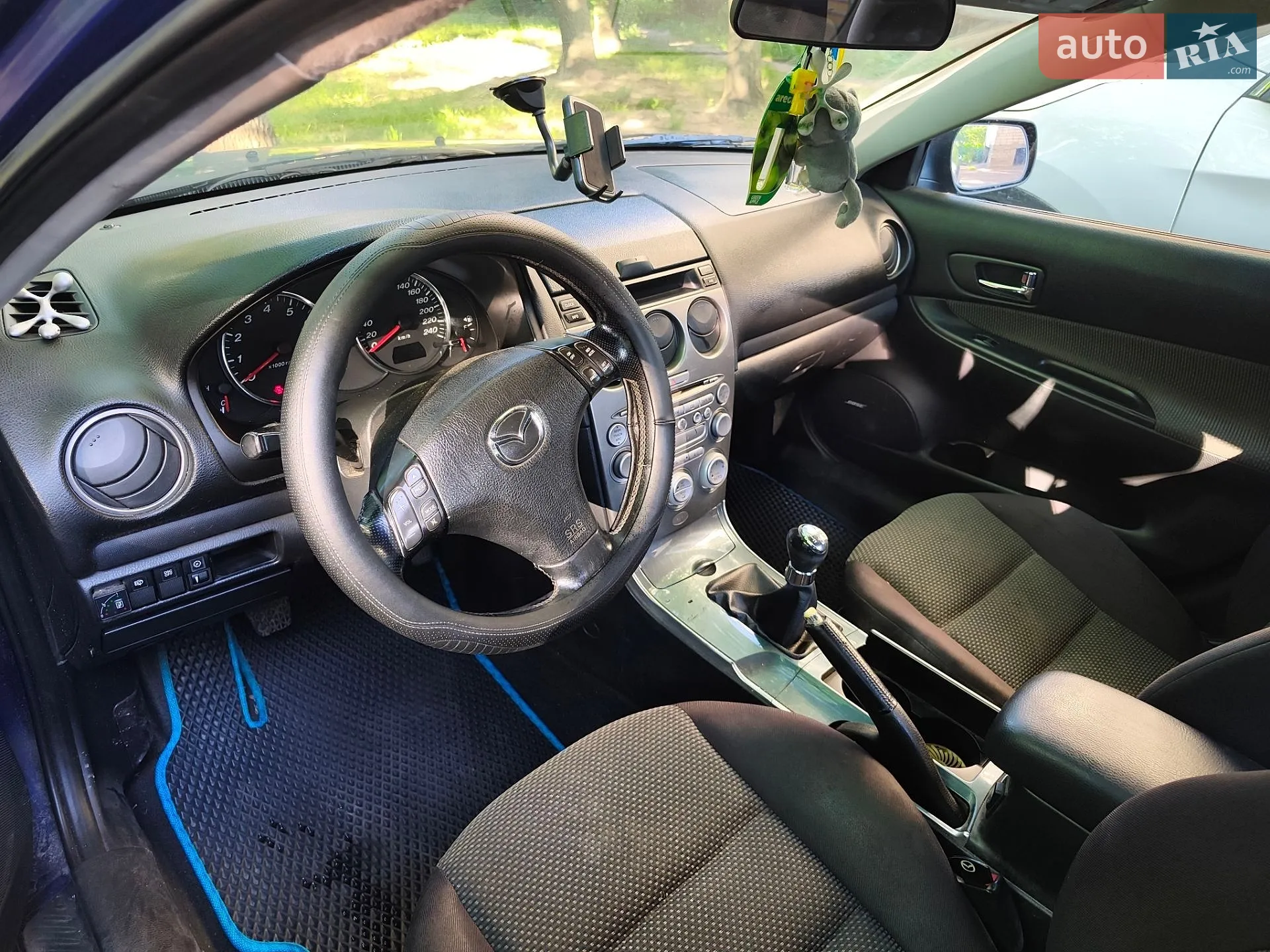 Mazda 6, 2002