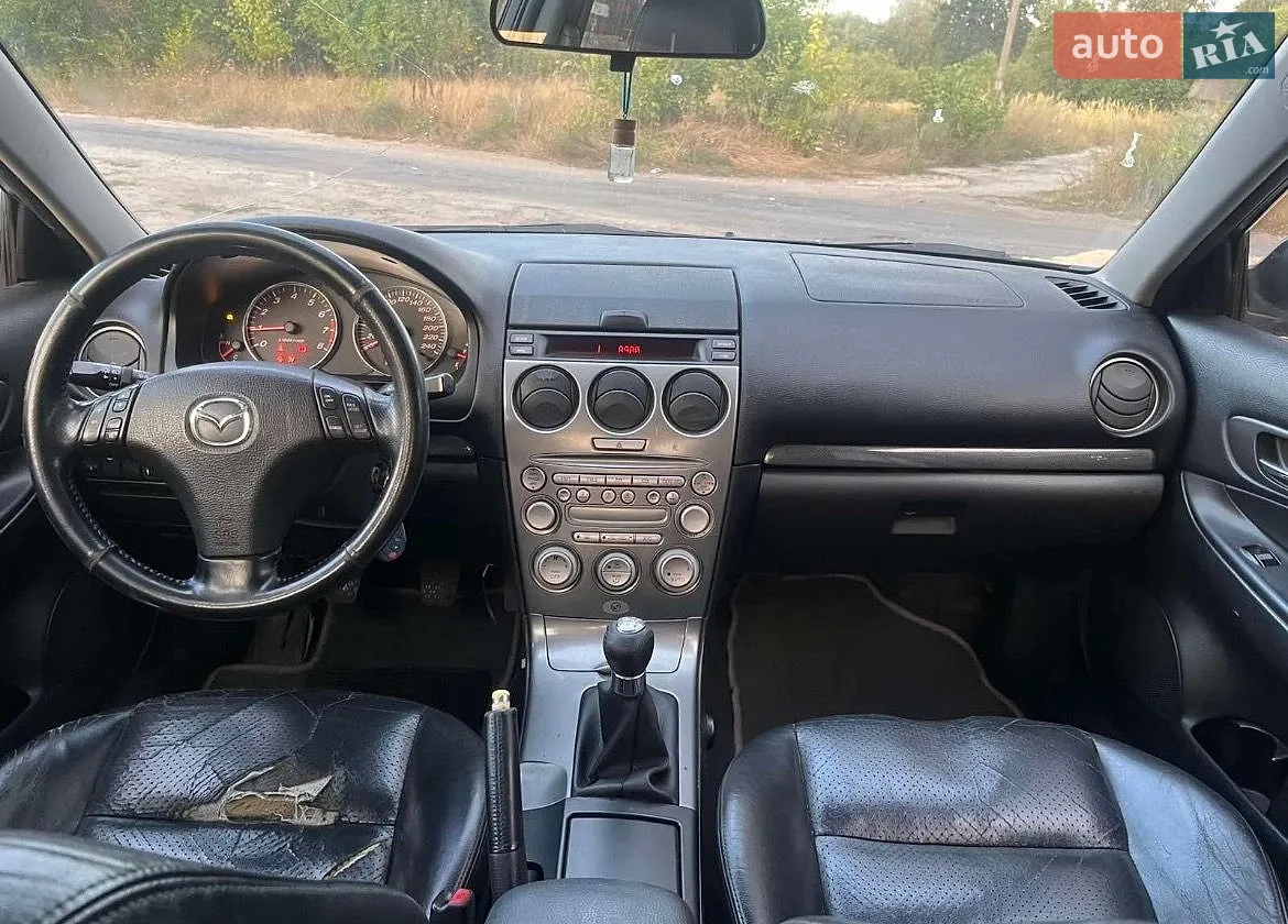 Mazda 6, 2004