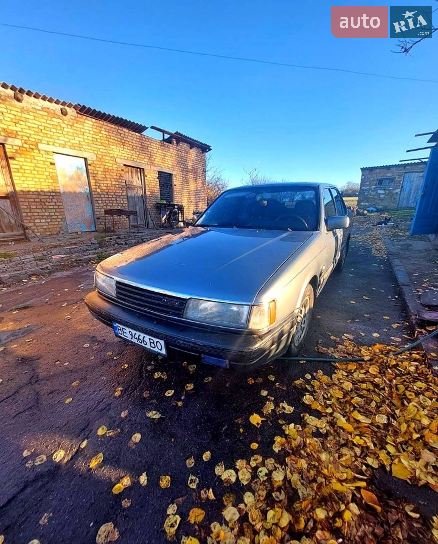 Mazda 929, 1988