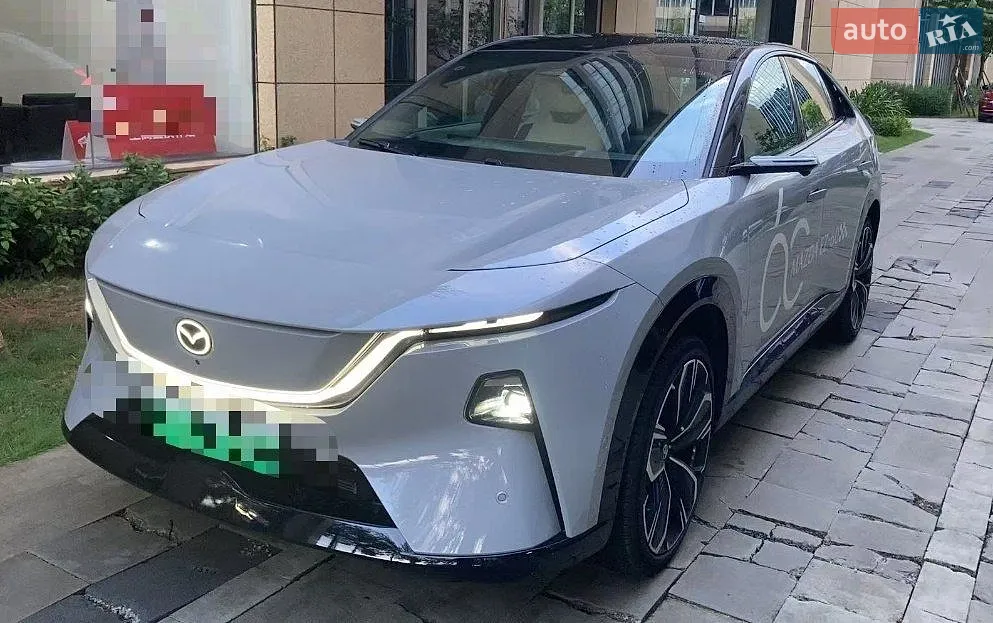 Mazda EZ-60, 2025
