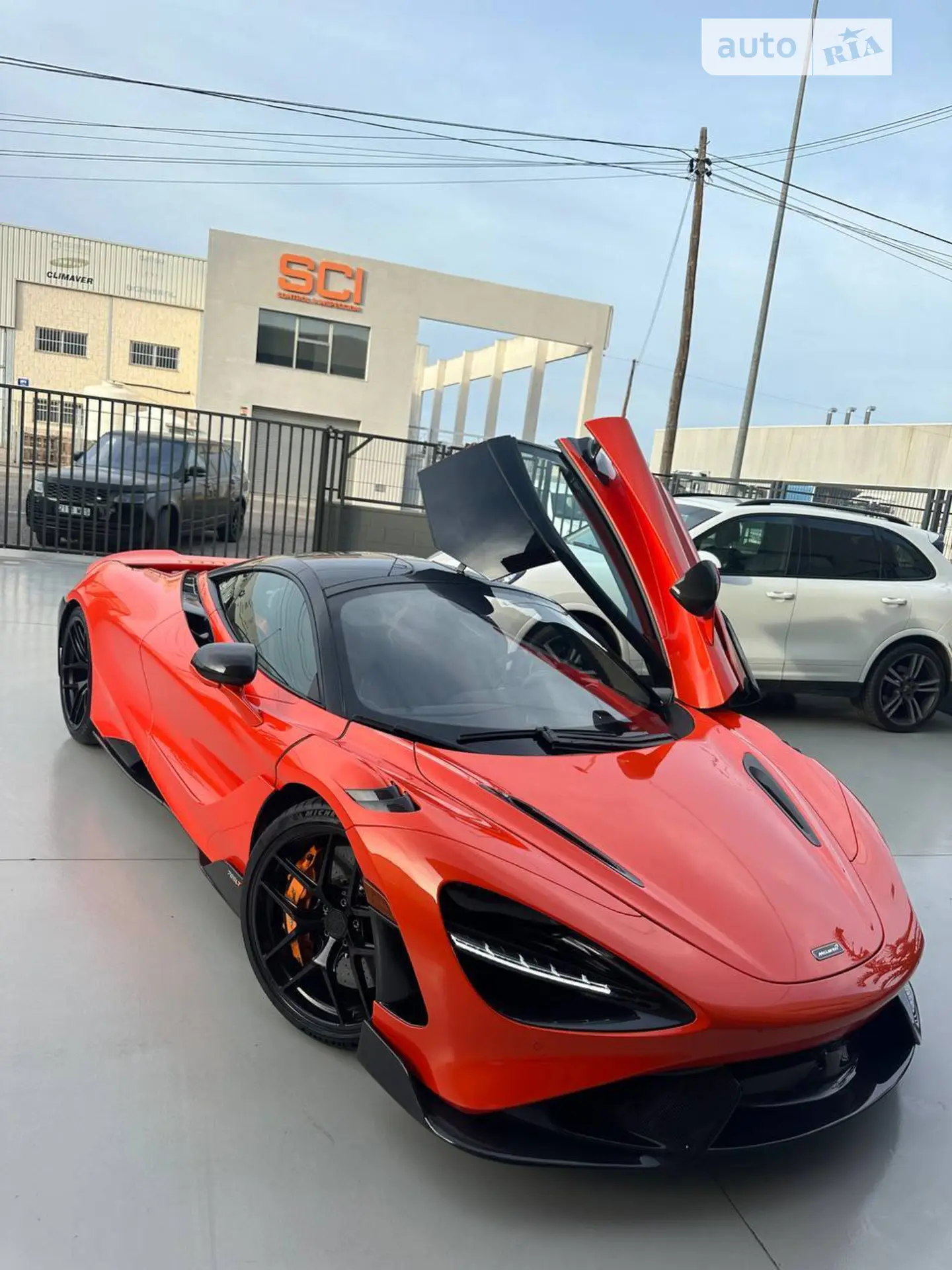 McLaren 765LT, 2020