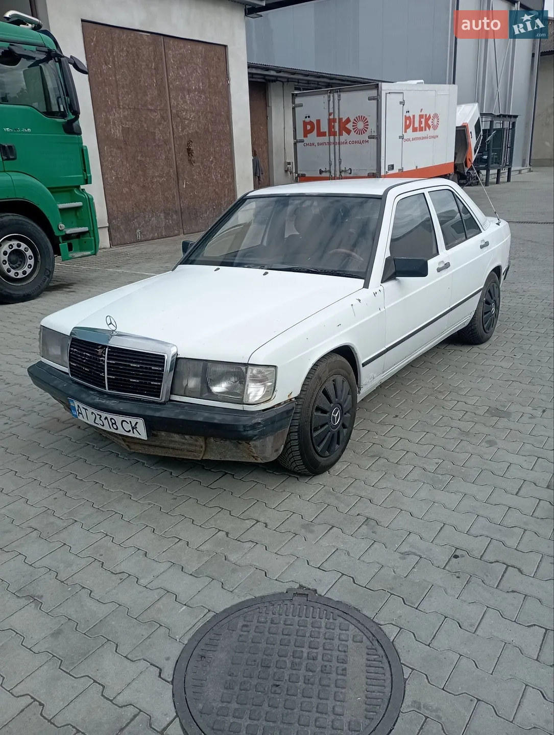 Mercedes-Benz 190, 1987