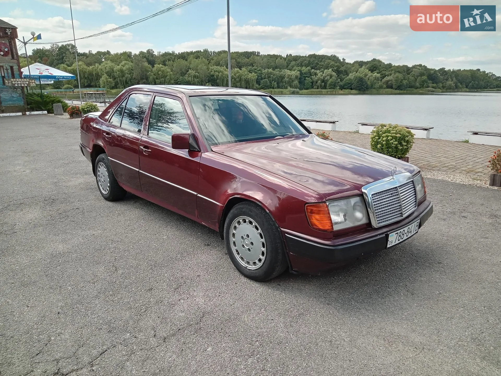 Mercedes-Benz 320 Pullman, 1987