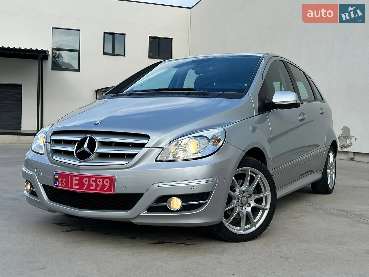 Mercedes-Benz B-Class, 2010