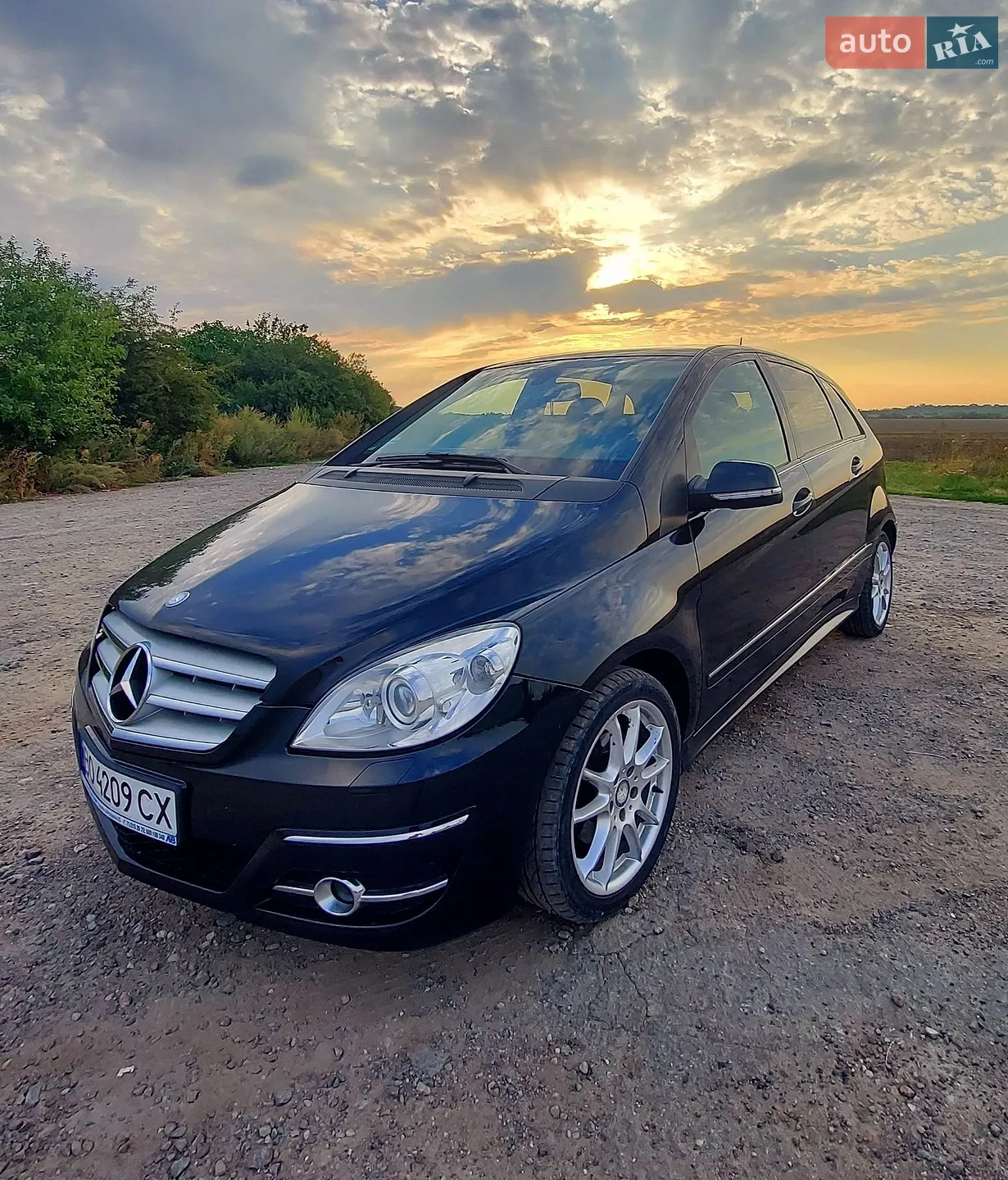 Mercedes-Benz B-Class, 2010