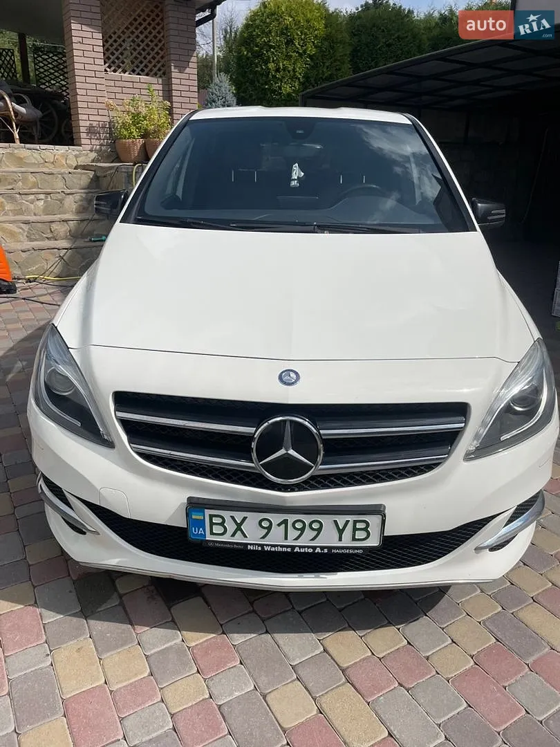 Mercedes-Benz B-Class, 2016