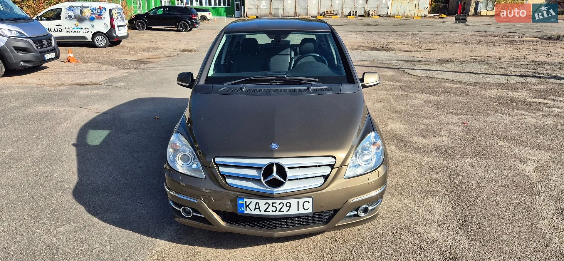 Mercedes-Benz B-Class, 2010