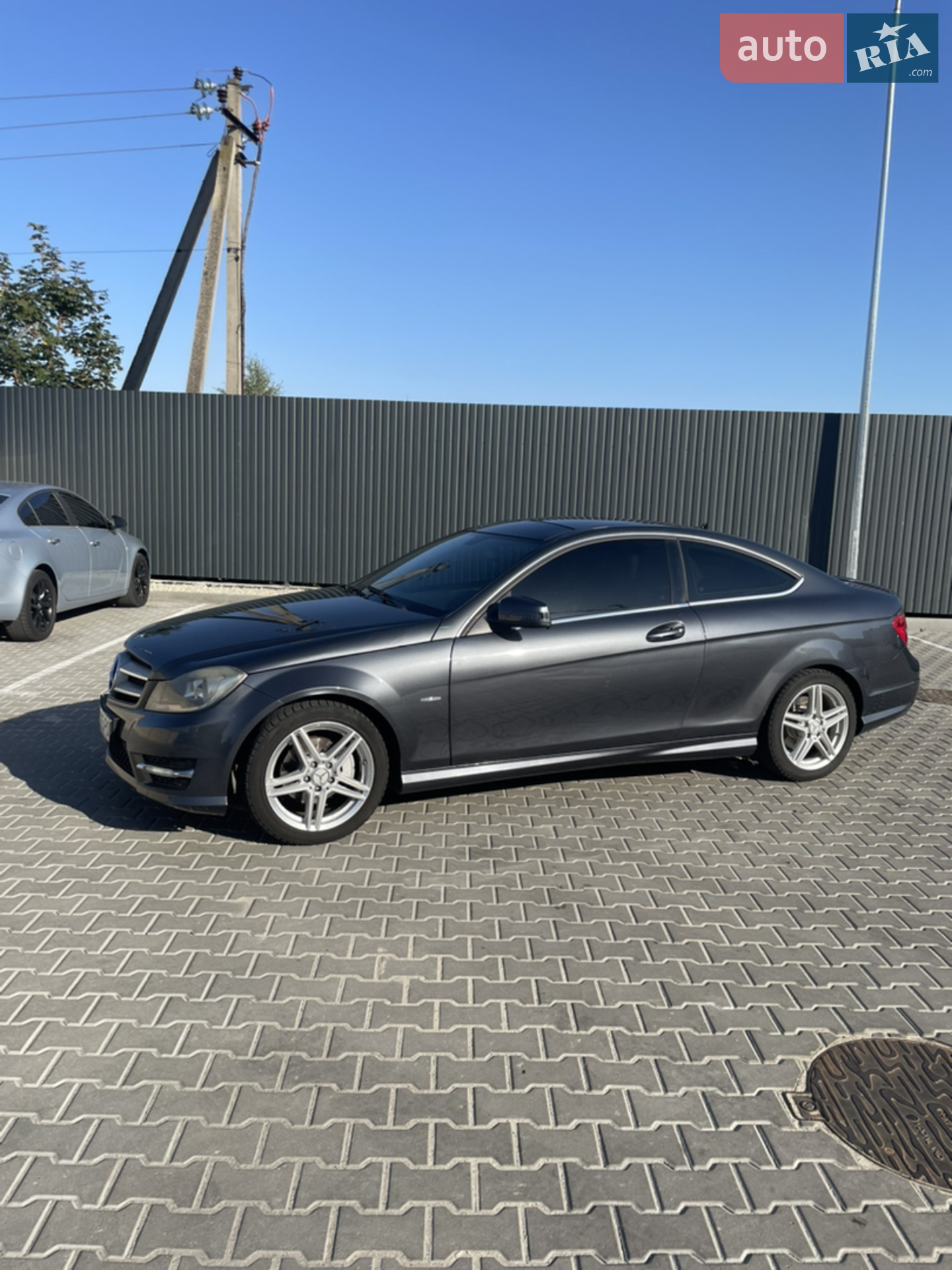 Mercedes-Benz C-Class, 2011