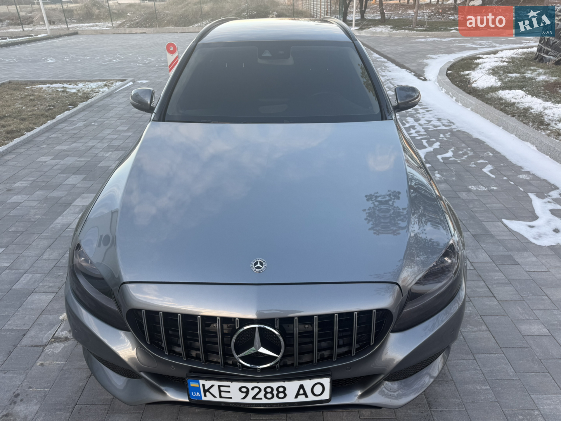 Mercedes-Benz C-Class 2018 — 1