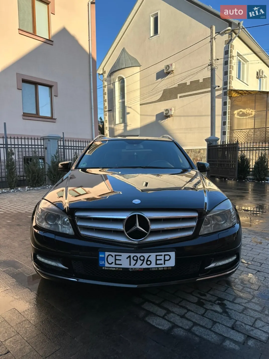 Mercedes-Benz C-Class, 2010
