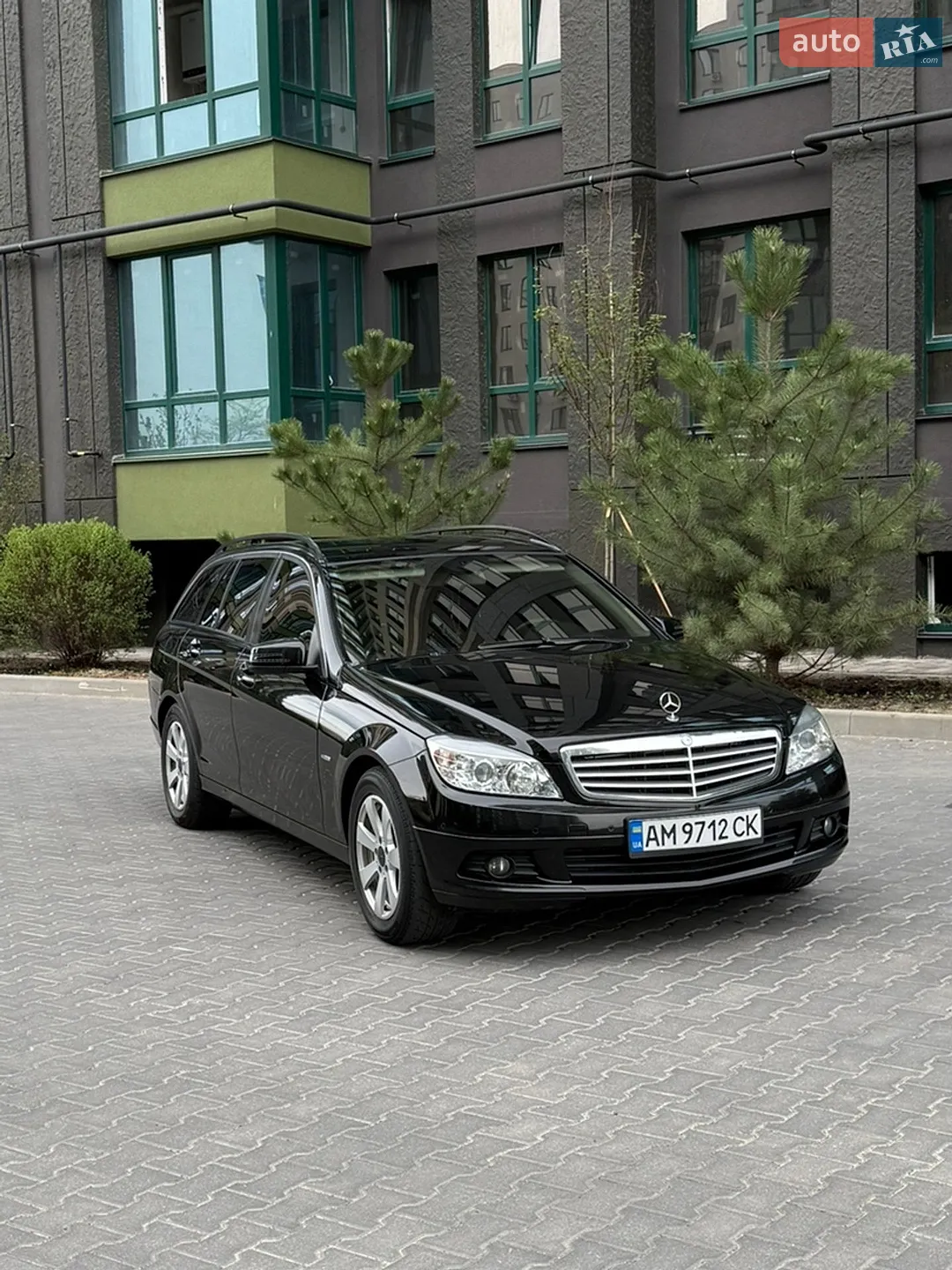 Mercedes-Benz C-Class, 2010
