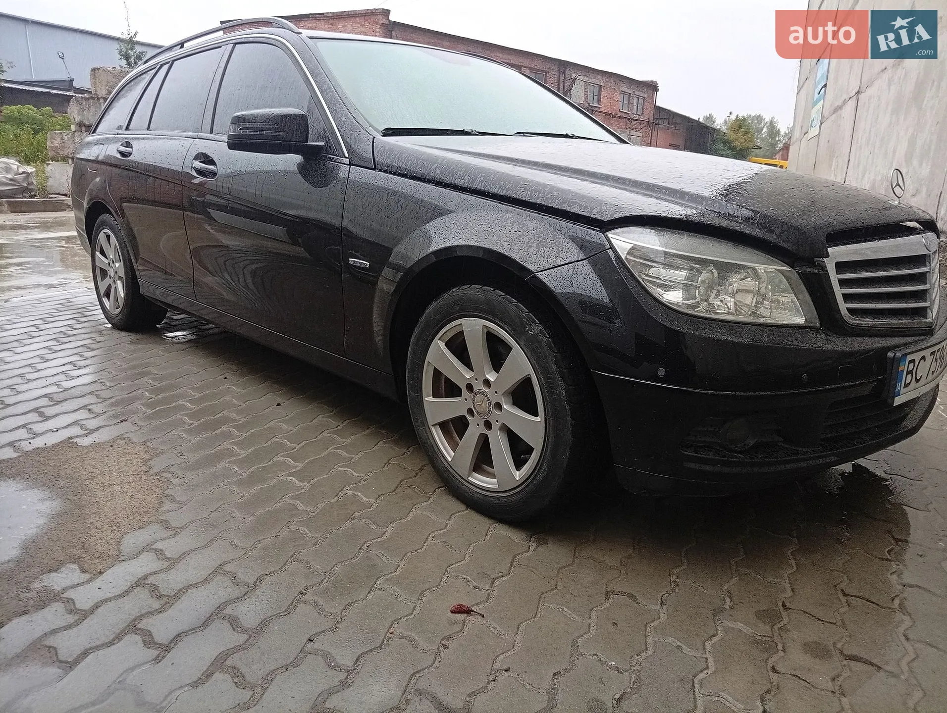 Mercedes-Benz C-Class, 2010