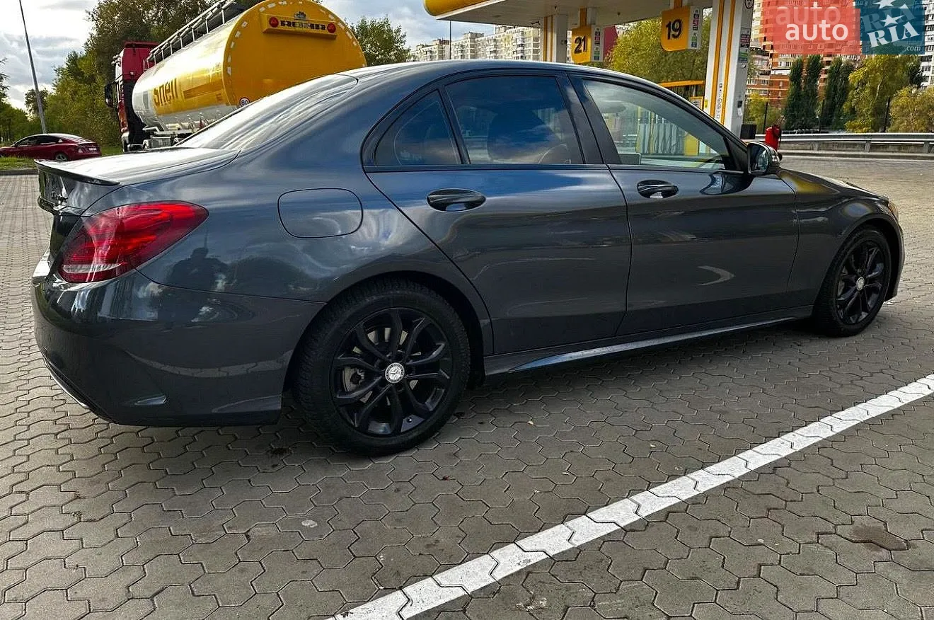 Mercedes-Benz C-Class, 2015