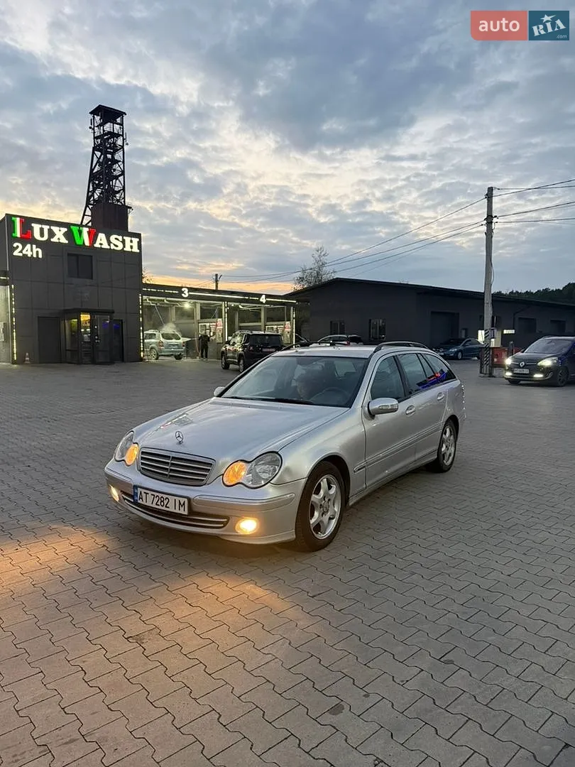 Mercedes-Benz C-Class, 2005