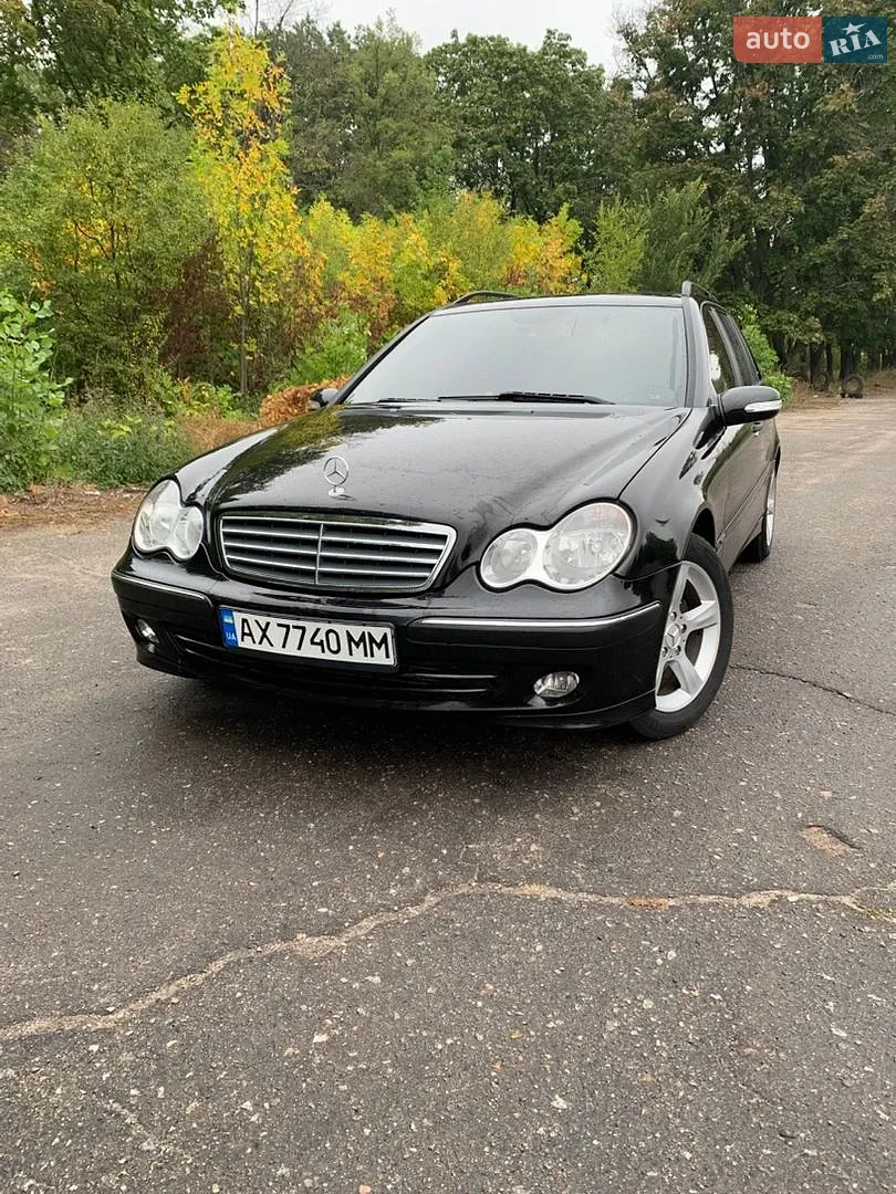 Mercedes-Benz C-Class, 2005