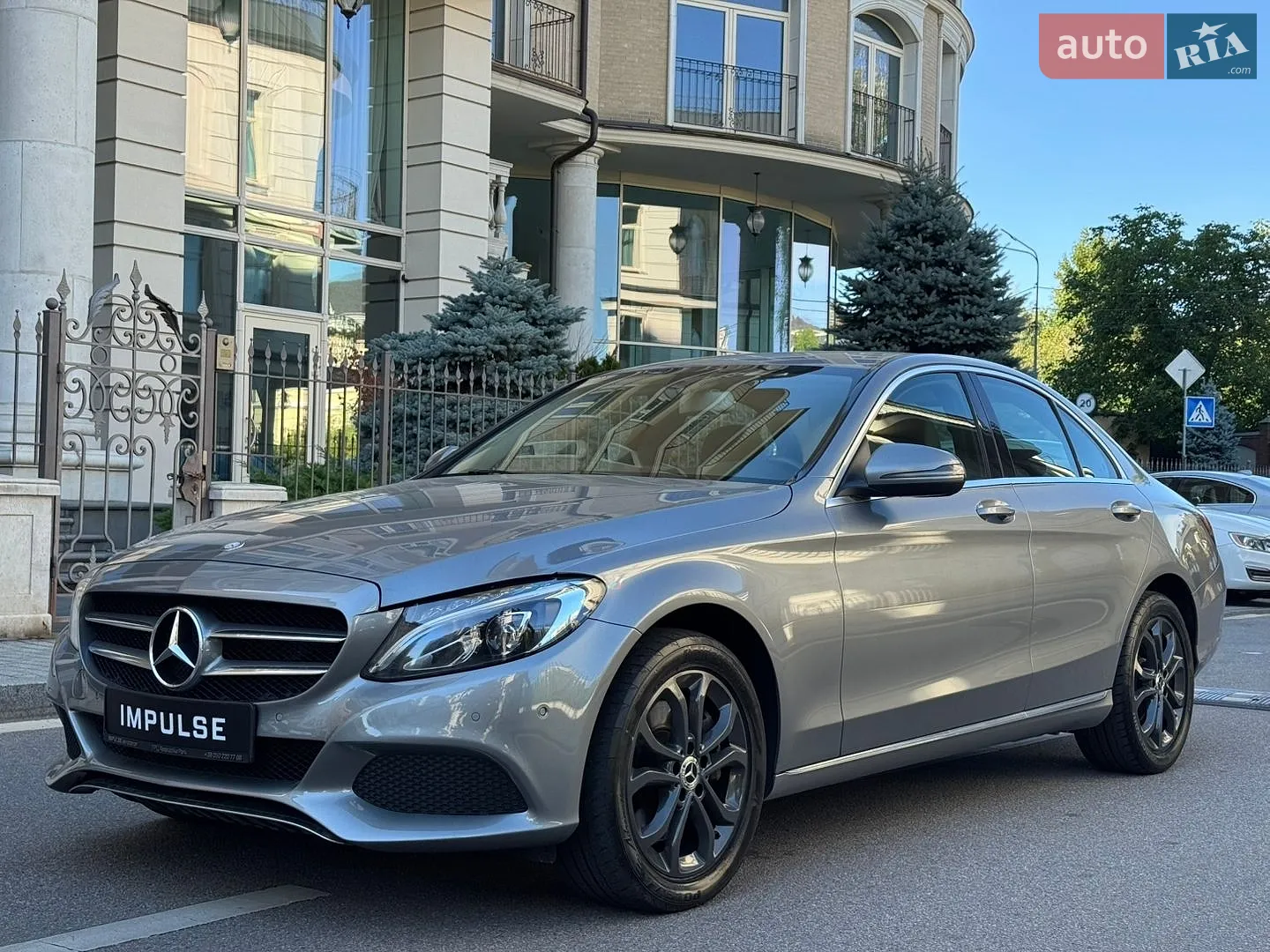 Mercedes-Benz C-Class, 2015