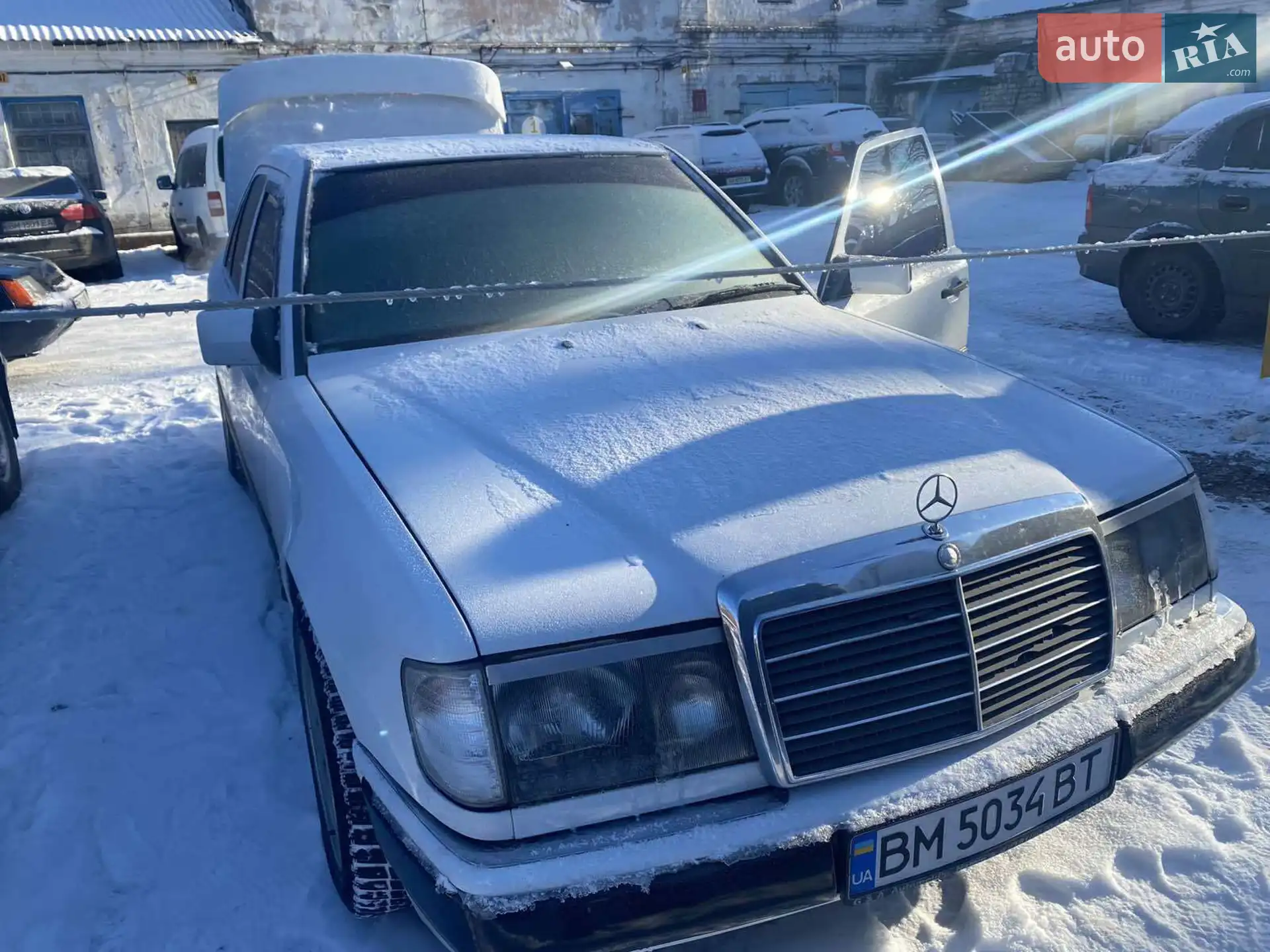 Mercedes-Benz E-Class 1987 — 1