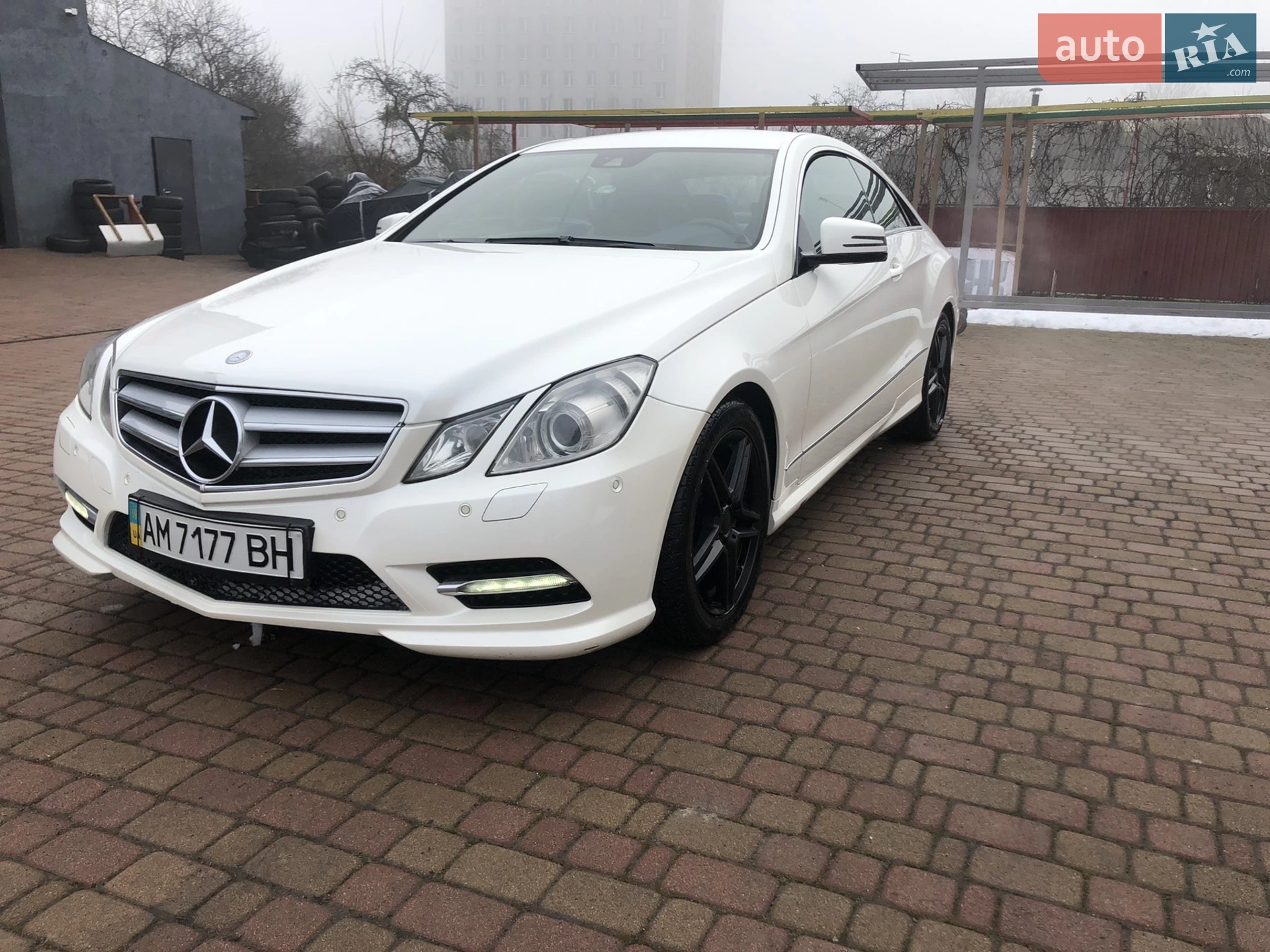 Mercedes-Benz E-Class, 2012