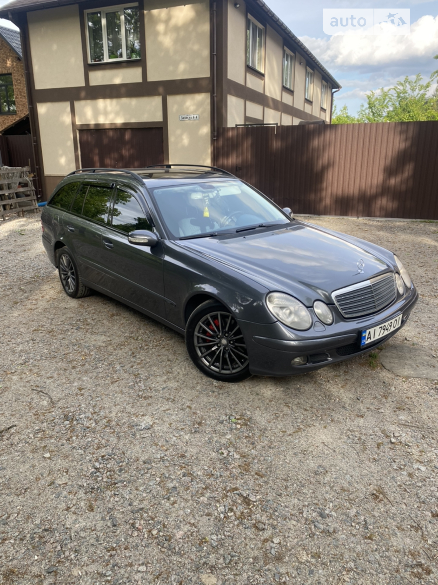 Mercedes-Benz E-Class, 2005