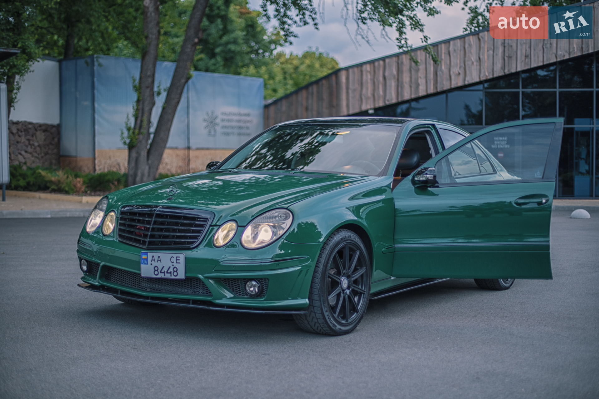 Mercedes-Benz E-Class, 2004