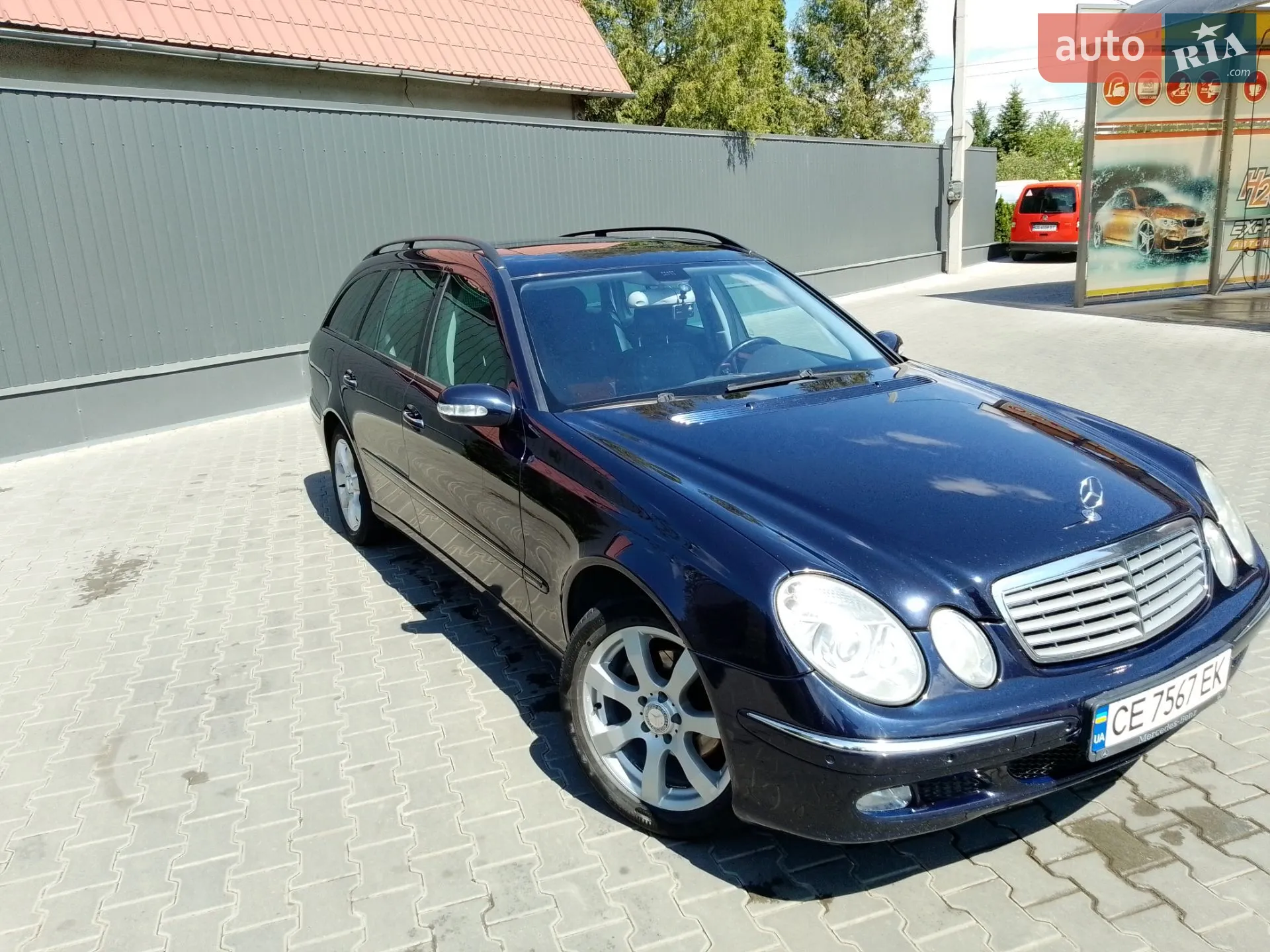 Mercedes-Benz E-Class, 2004