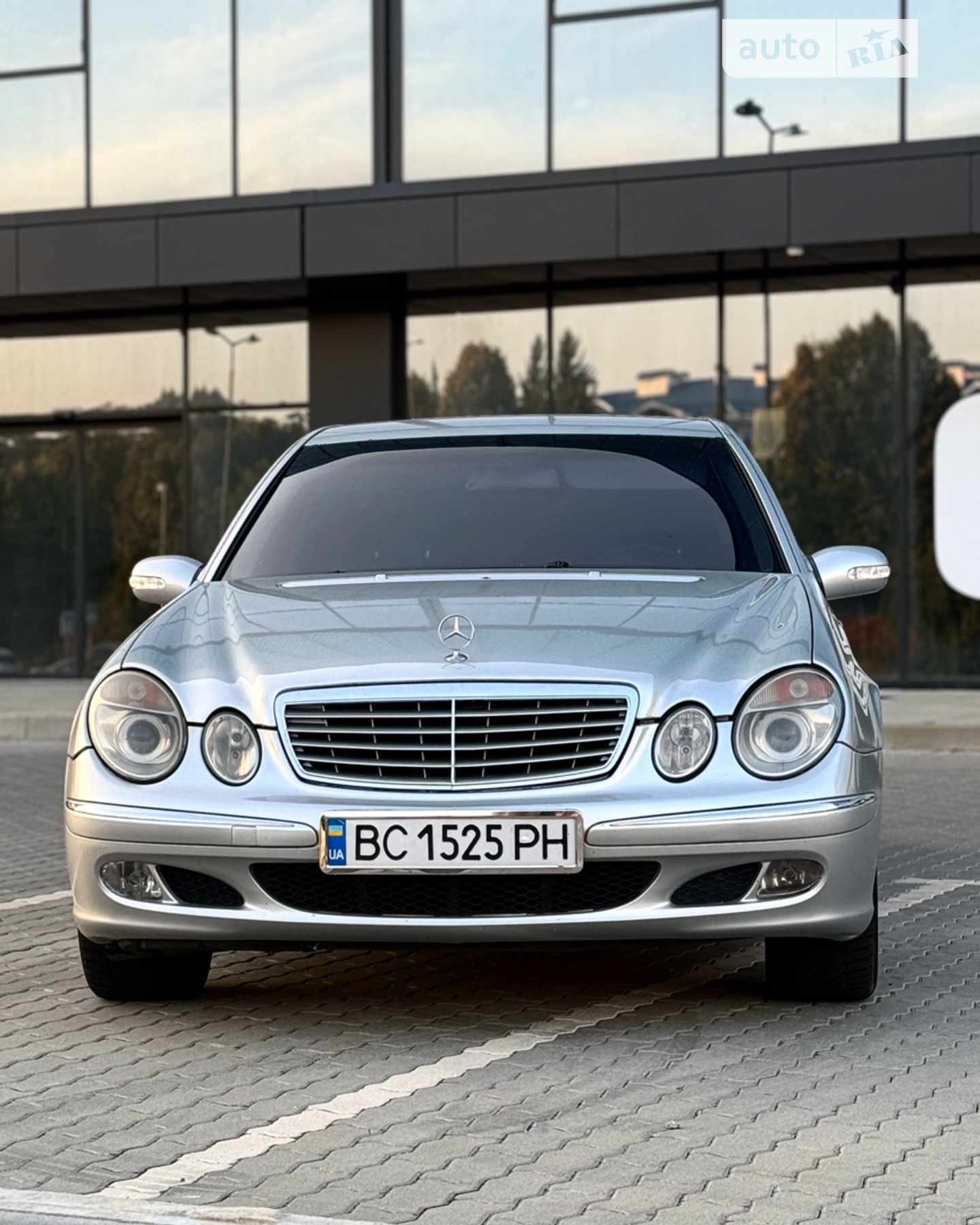 Mercedes-Benz E-Class, 2004