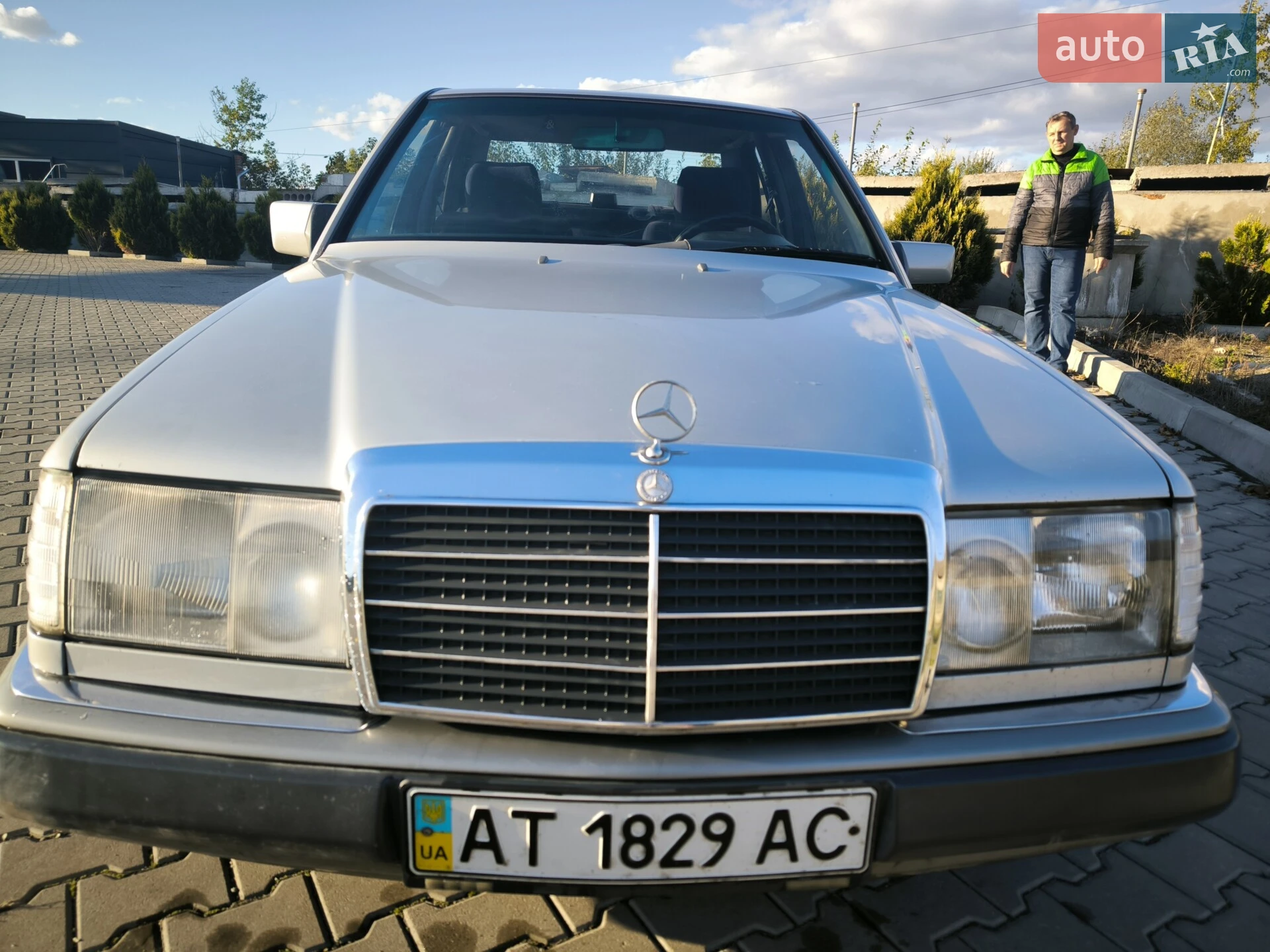 Mercedes-Benz E-Class, 1991