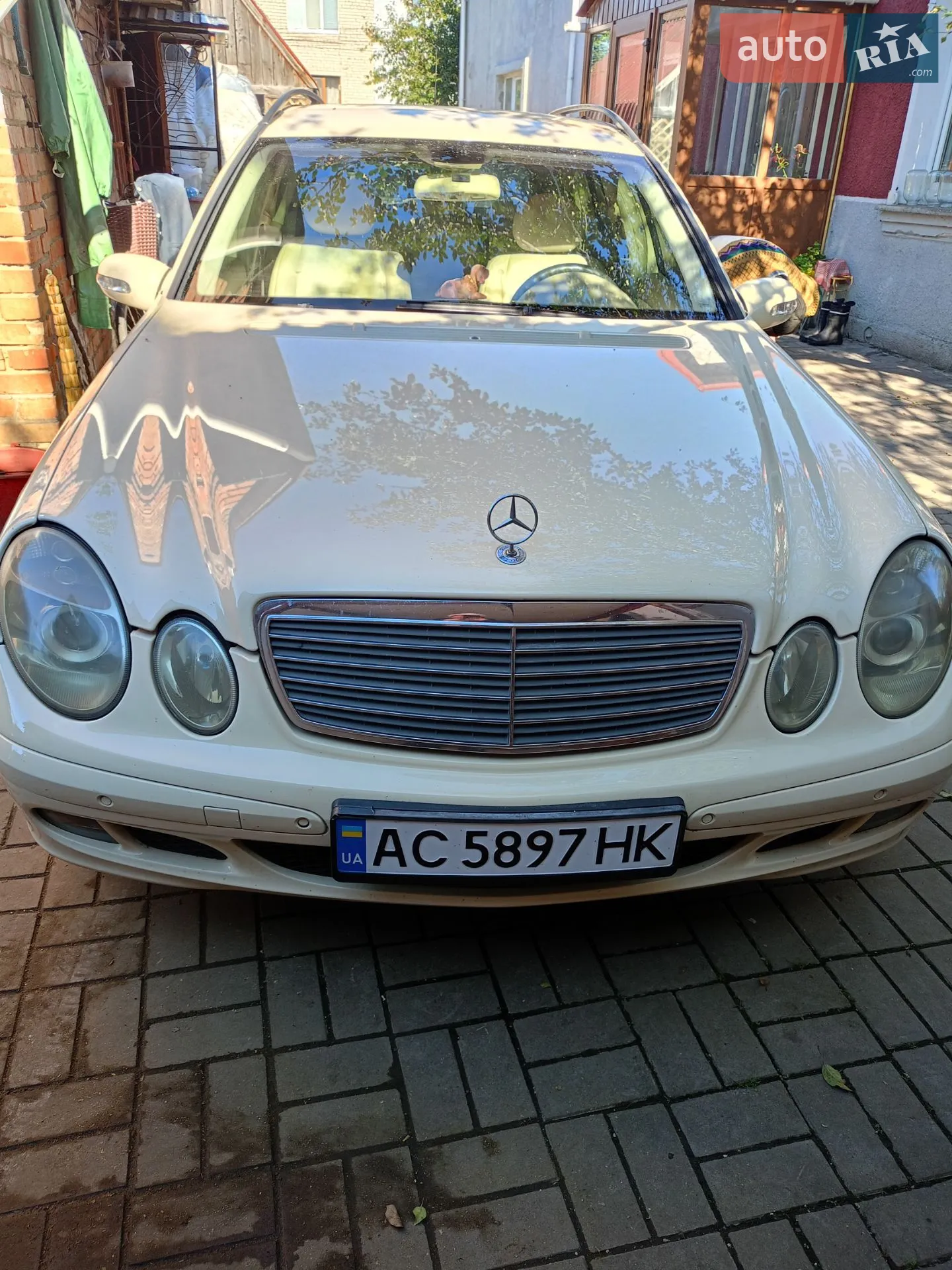 Mercedes-Benz E-Class, 2004