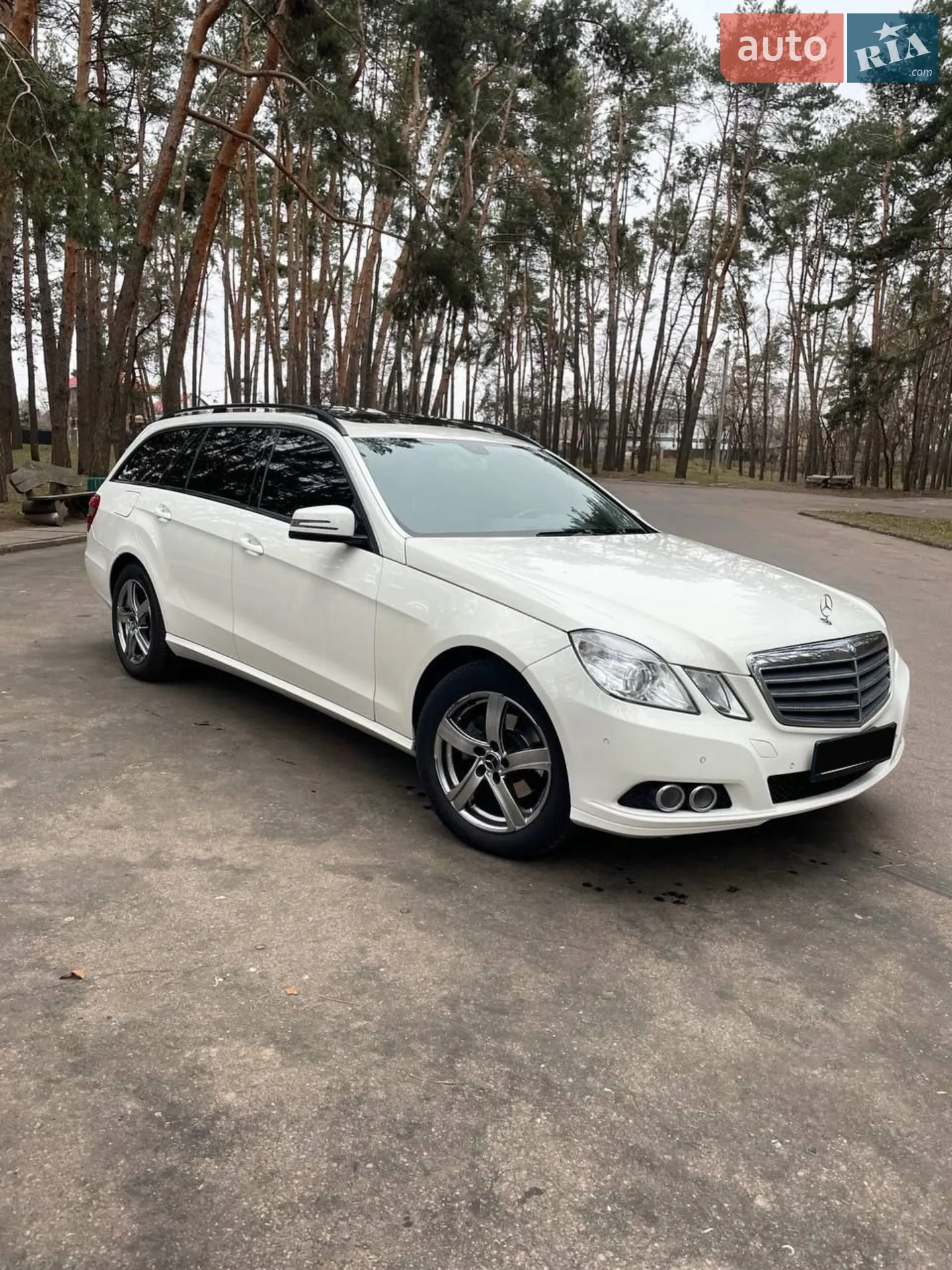 Mercedes-Benz E-Class, 2010