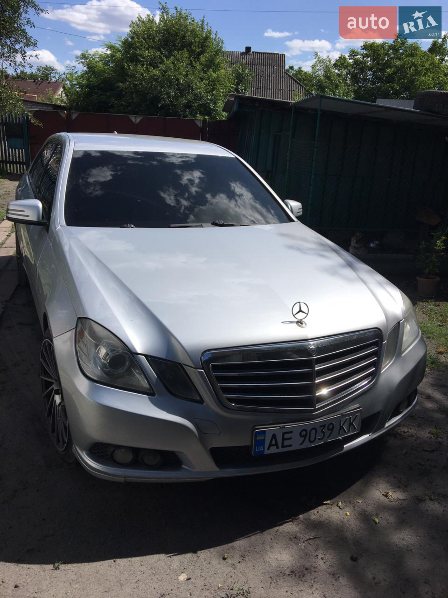 Mercedes-Benz E-Class, 2010