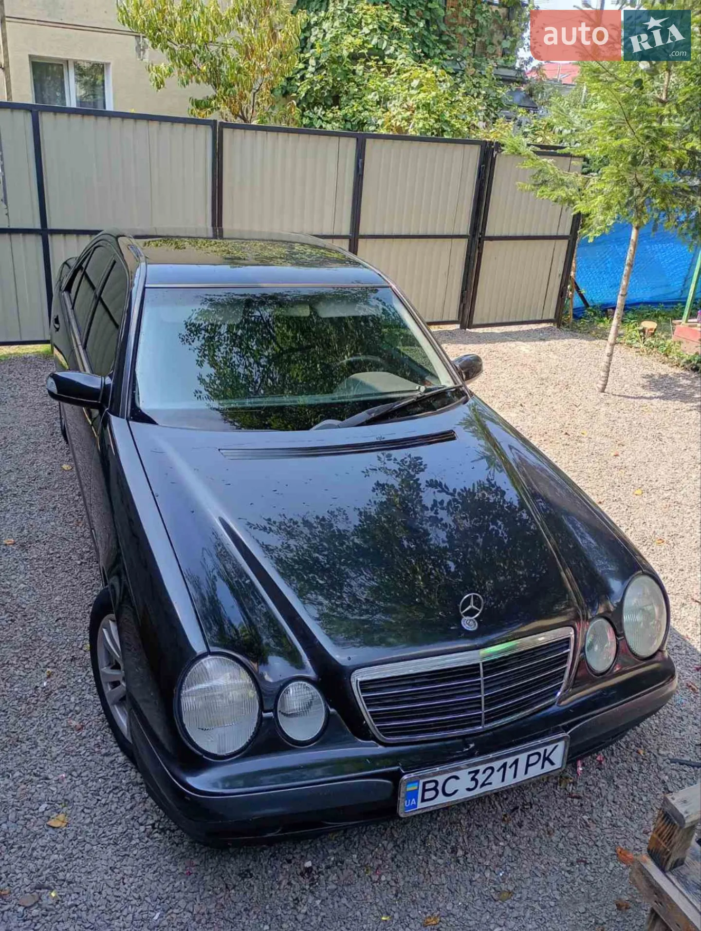 Mercedes-Benz E-Class, 2001