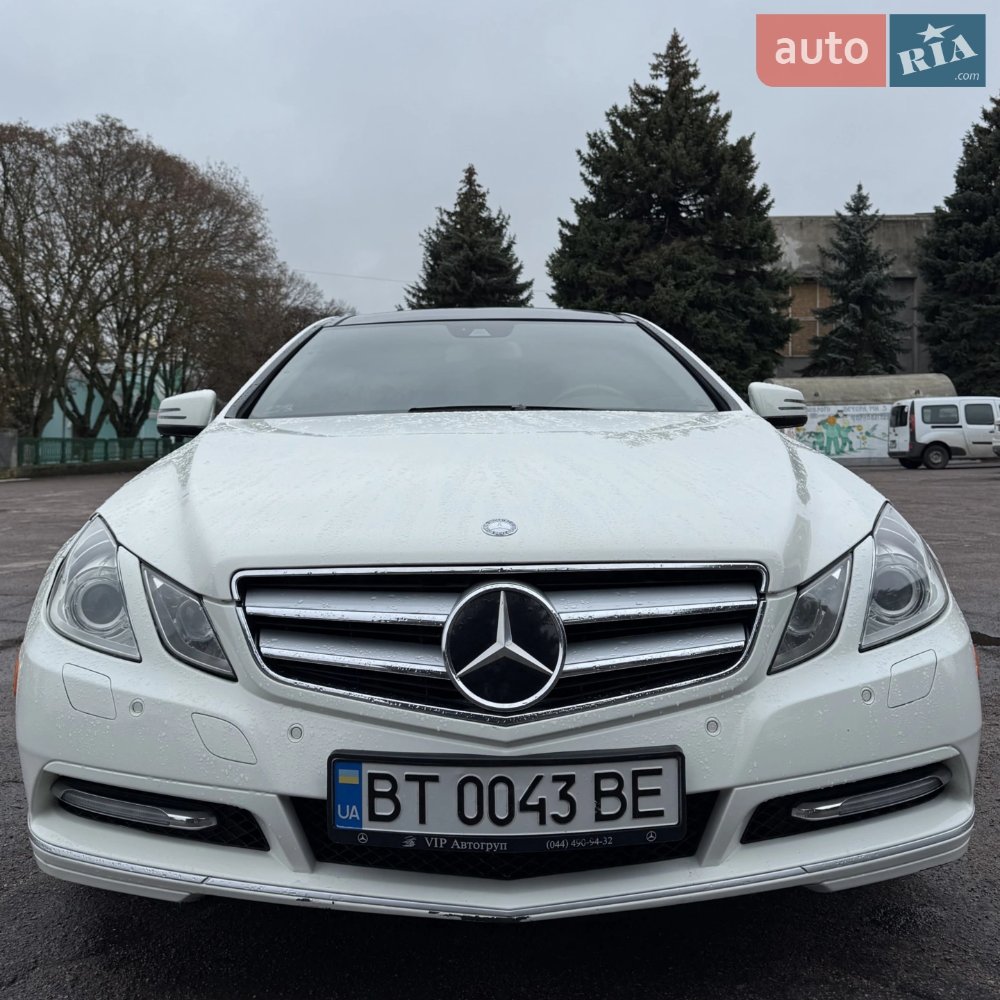 Mercedes-Benz E-Class, 2012