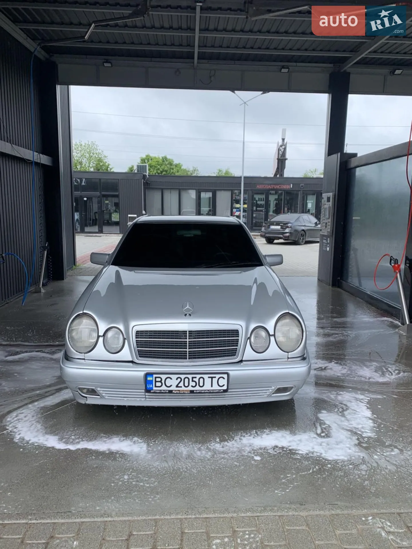 Mercedes-Benz E-Class, 1998