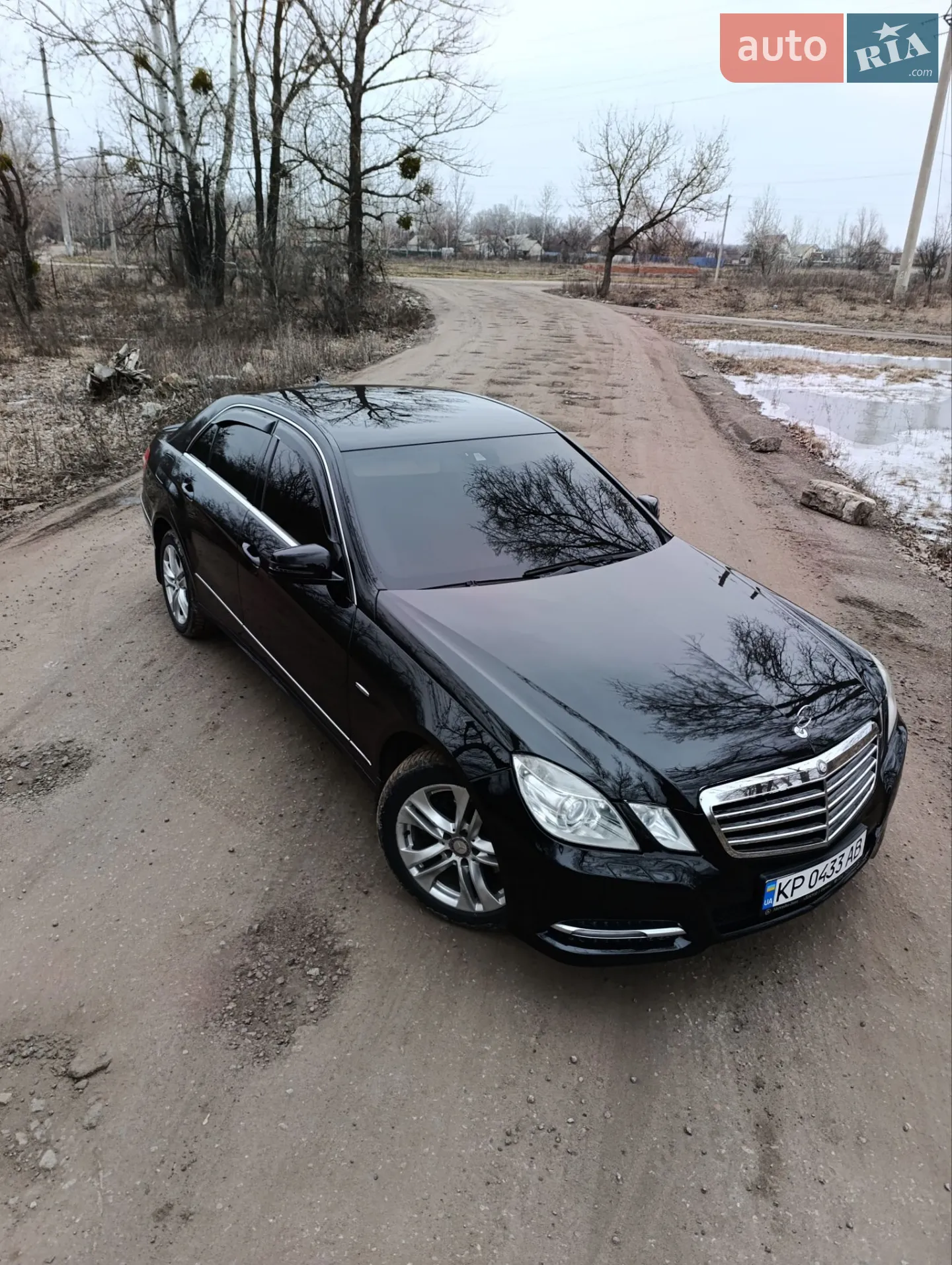 Mercedes-Benz E-Class, 2011
