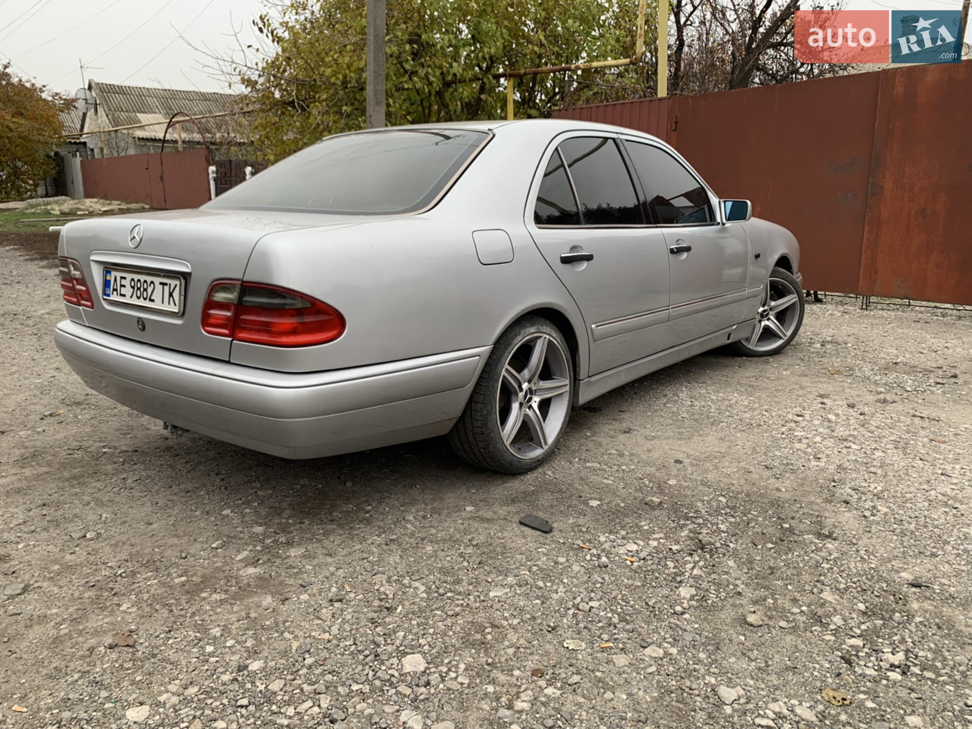 Mercedes-Benz E-Class, 1995