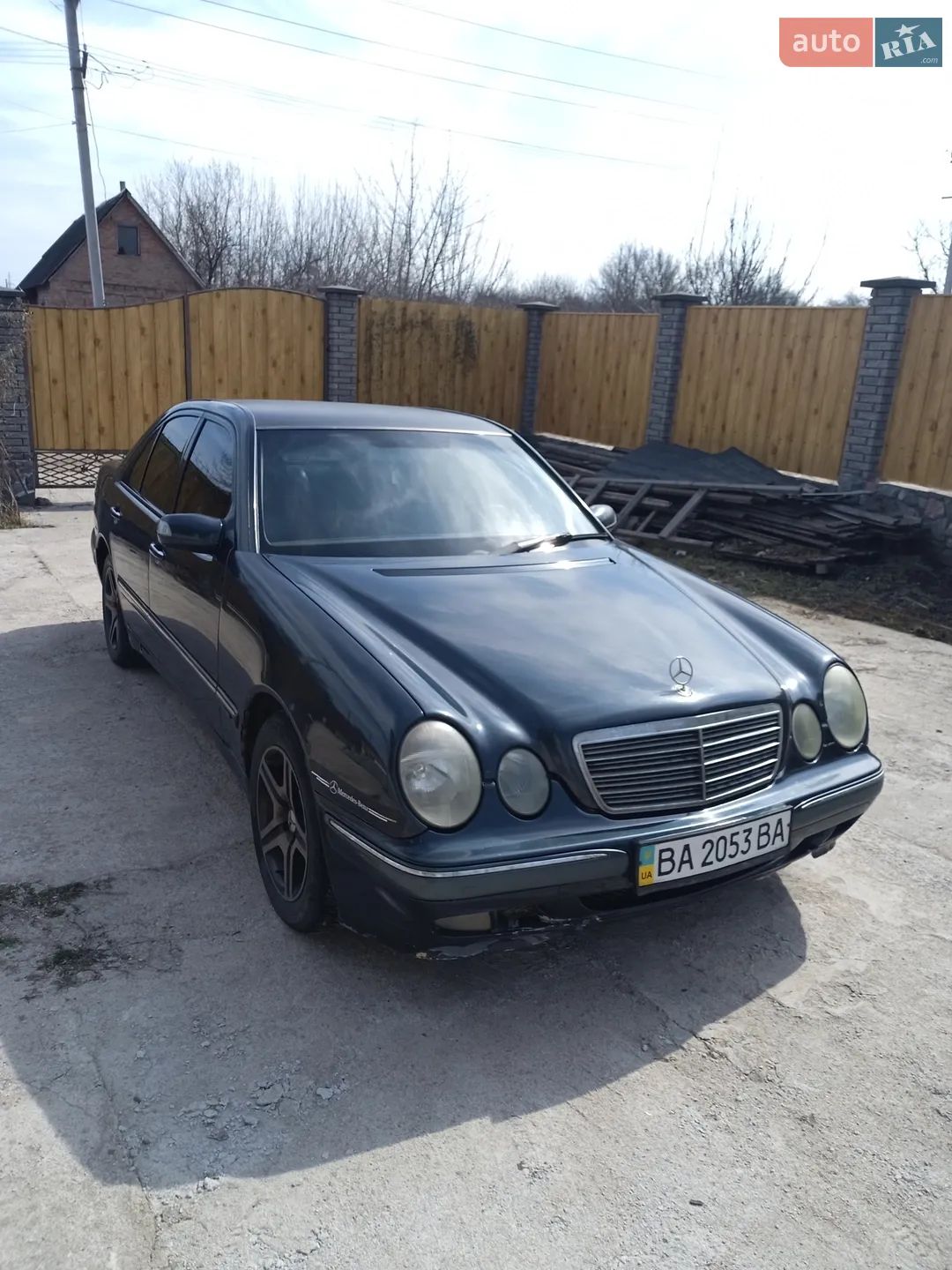 Mercedes-Benz E-Class, 2002