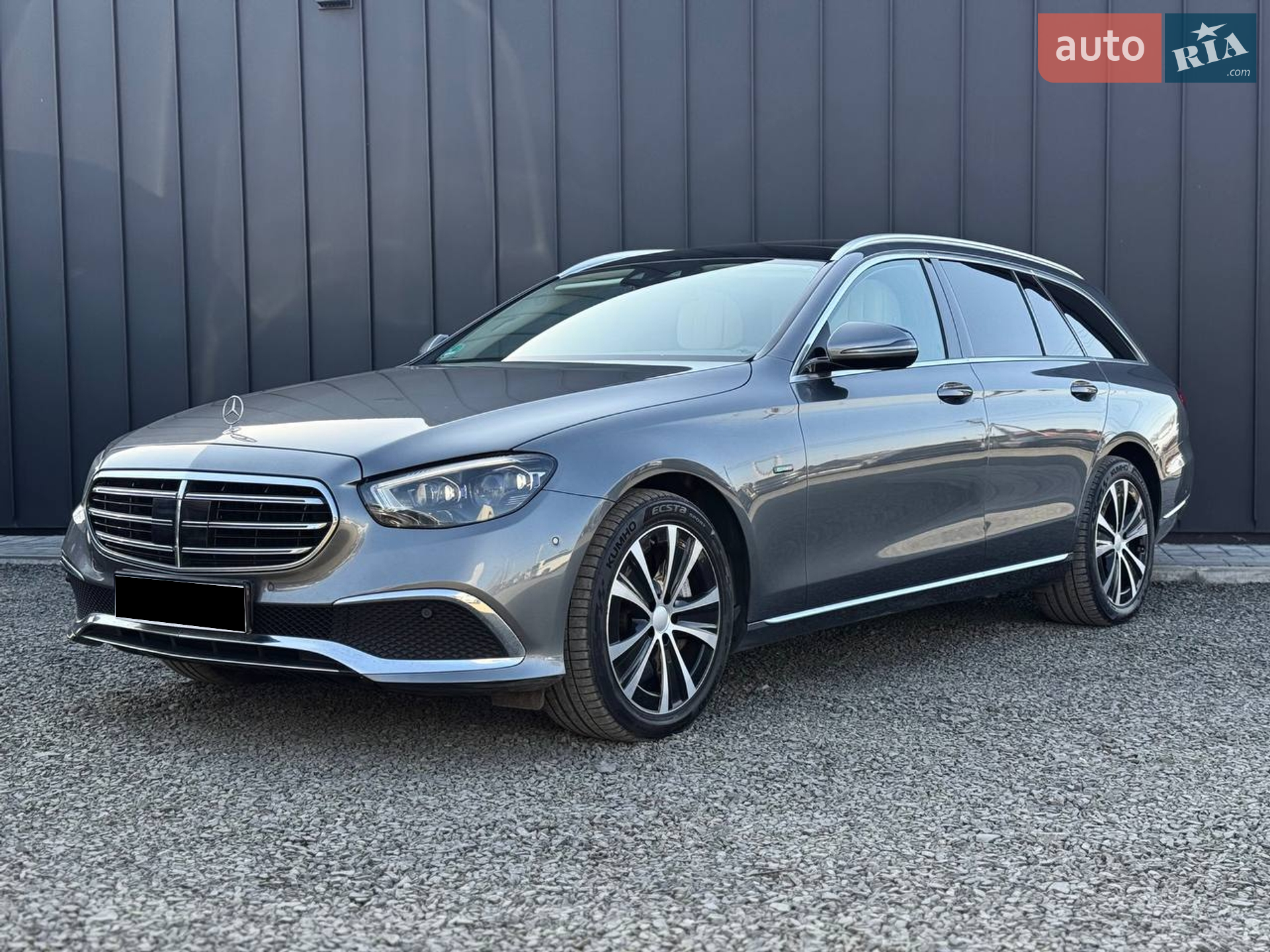 Mercedes-Benz E-Class, 2020