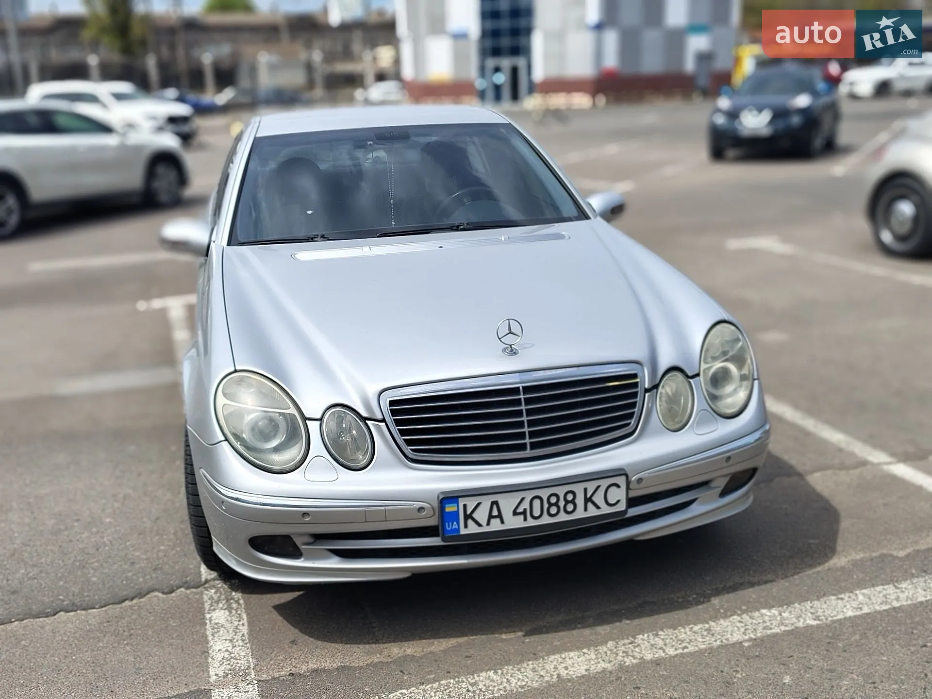 Mercedes-Benz E-Class, 2004