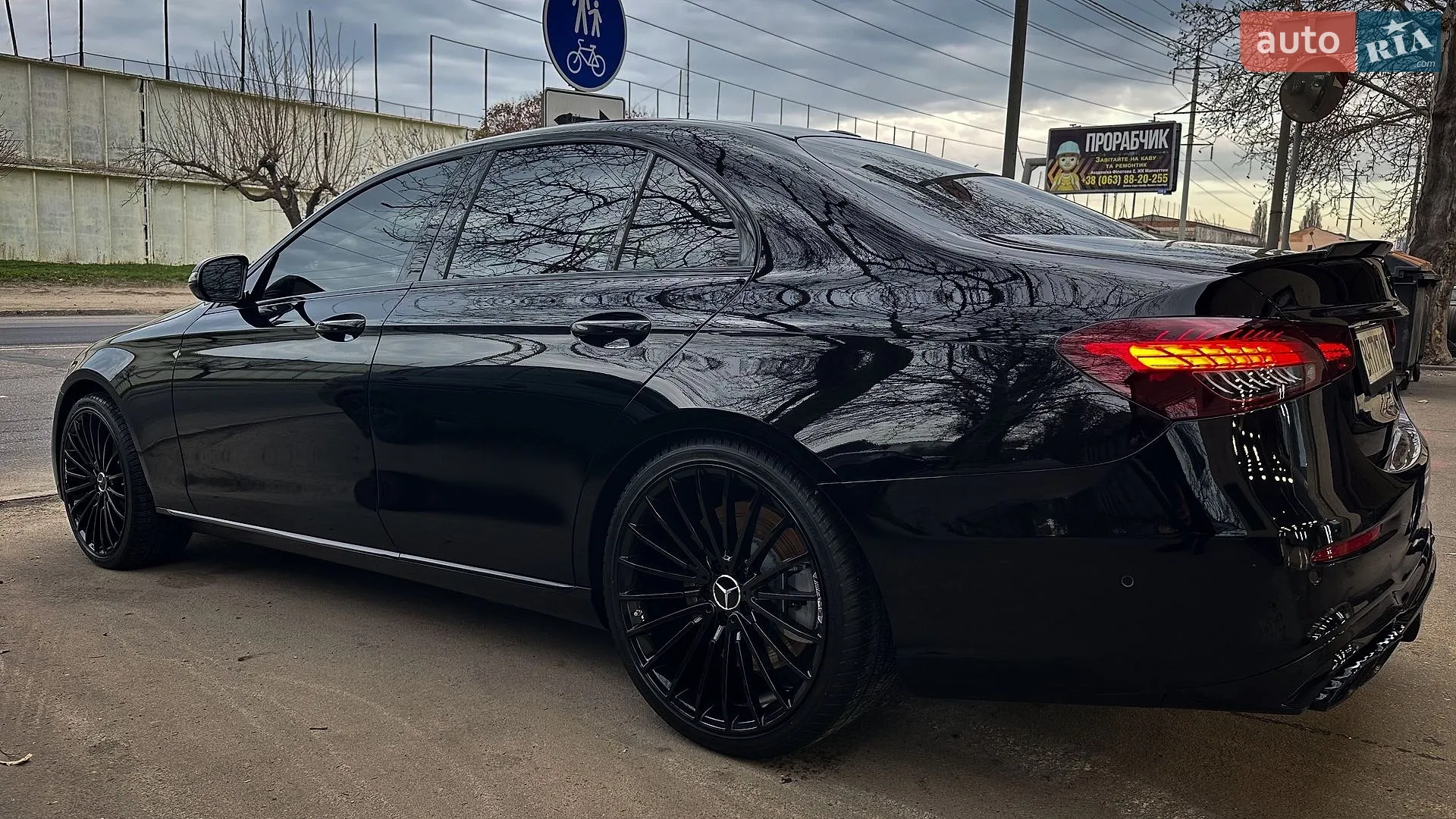 Mercedes-Benz E-Class, 2017