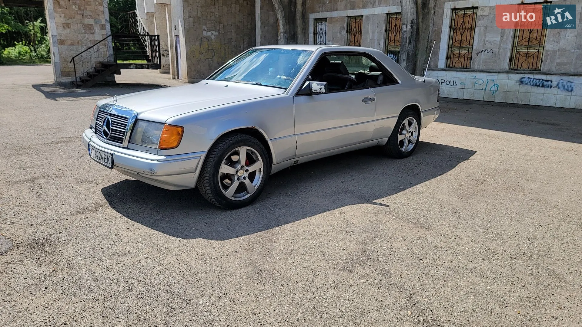 Mercedes-Benz E-Class, 1991