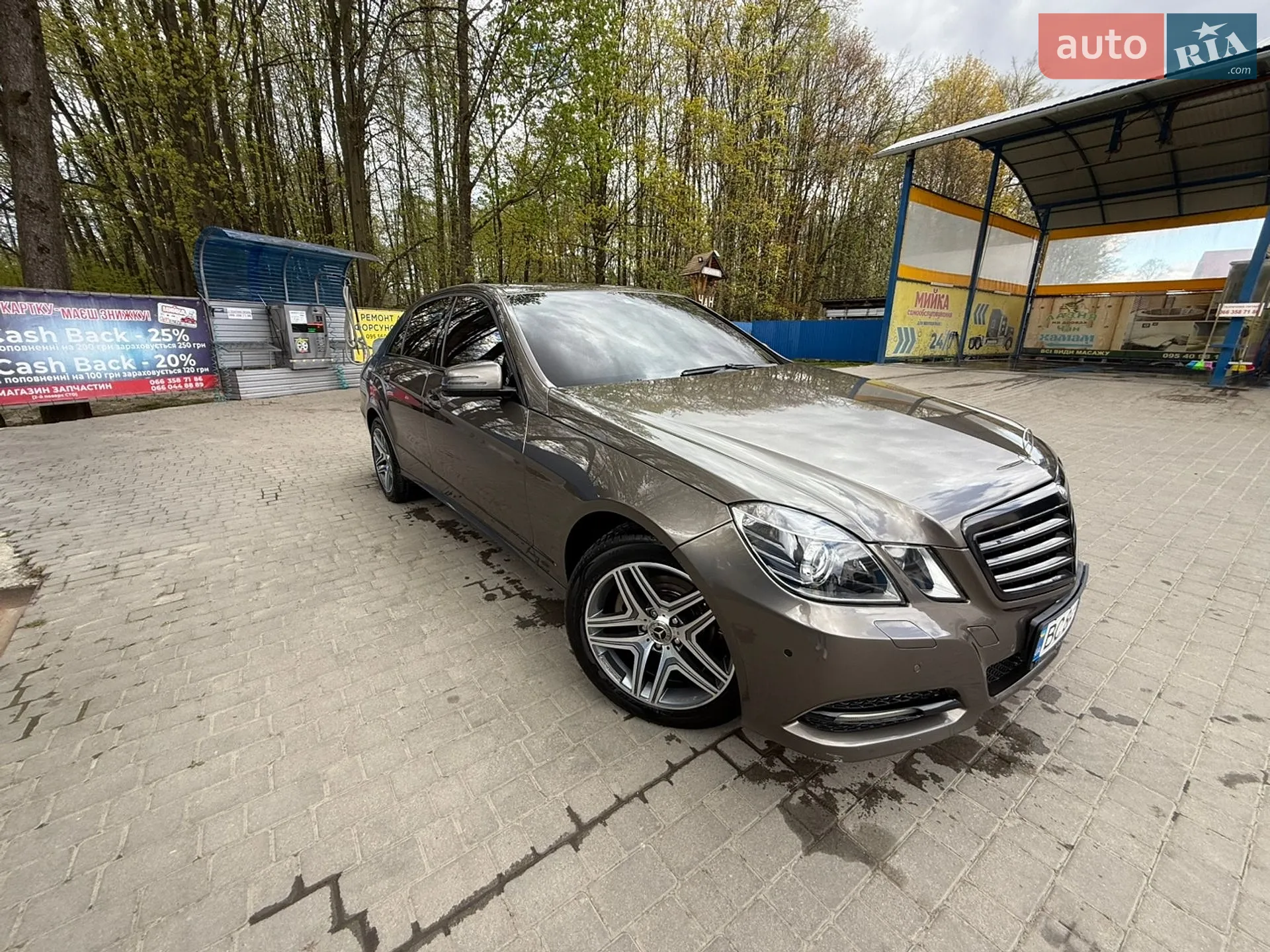 Mercedes-Benz E-Class, 2012