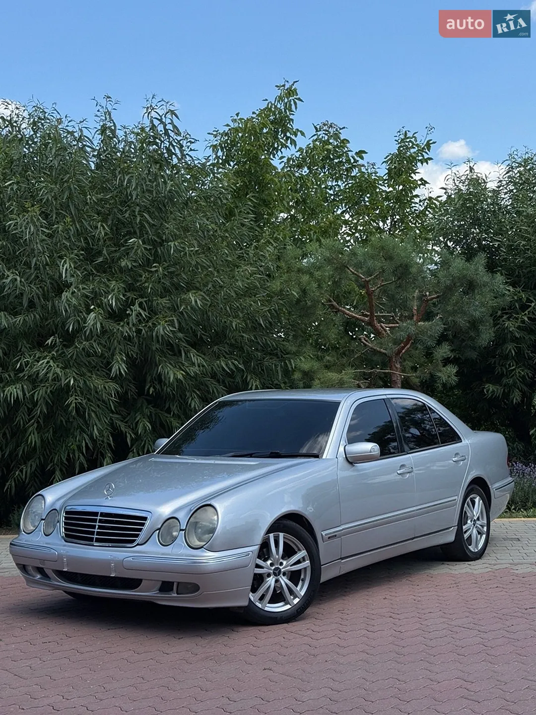 Mercedes-Benz E-Class, 2001
