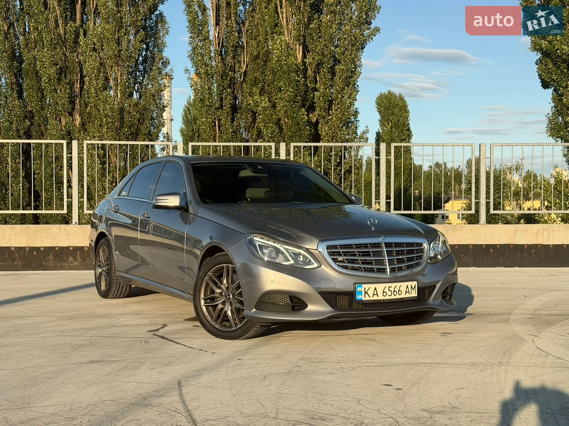 Mercedes-Benz E-Class, 2013