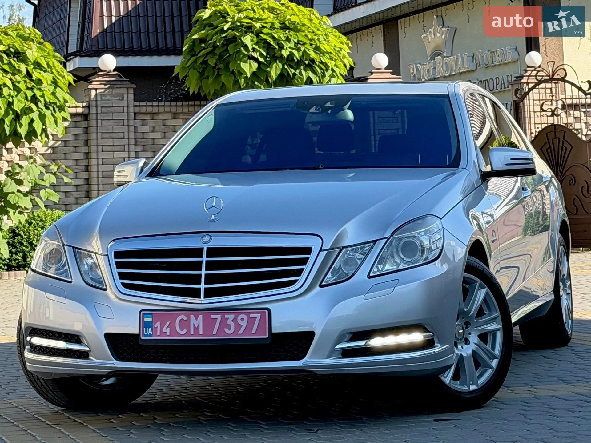 Mercedes-Benz E-Class, 2012