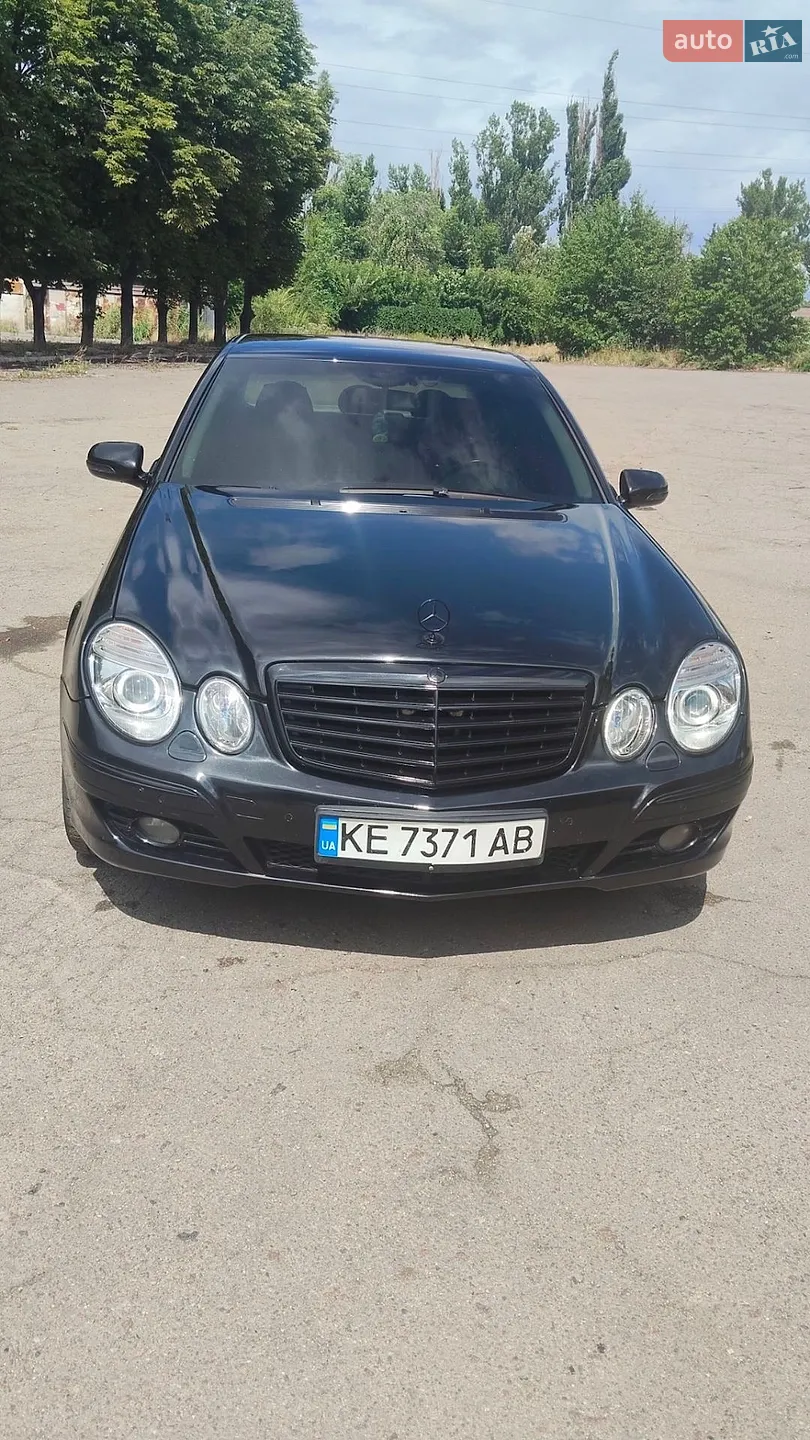 Mercedes-Benz E-Class, 2008