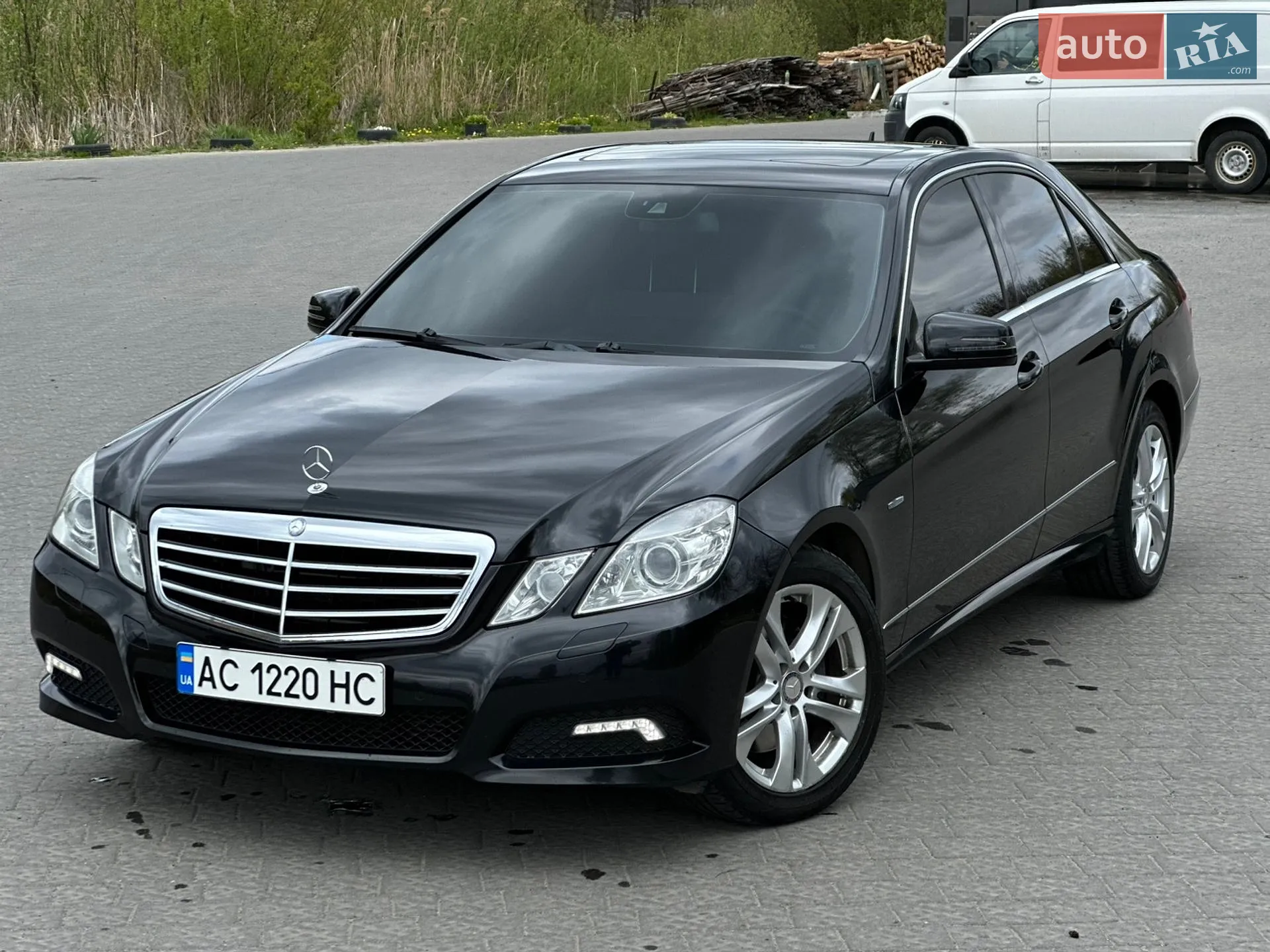 Mercedes-Benz E-Class, 2010