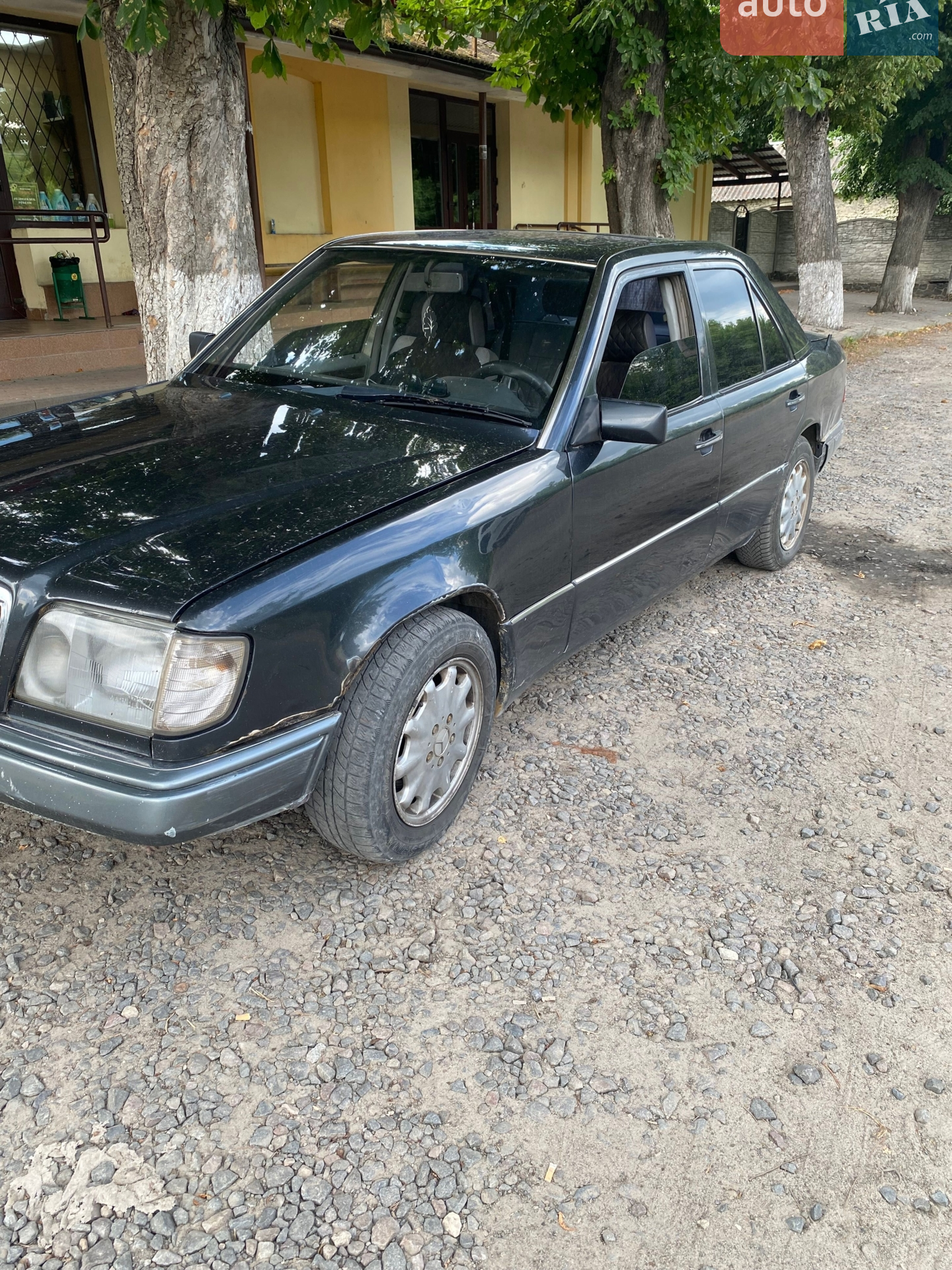 Mercedes-Benz E-Class, 1992