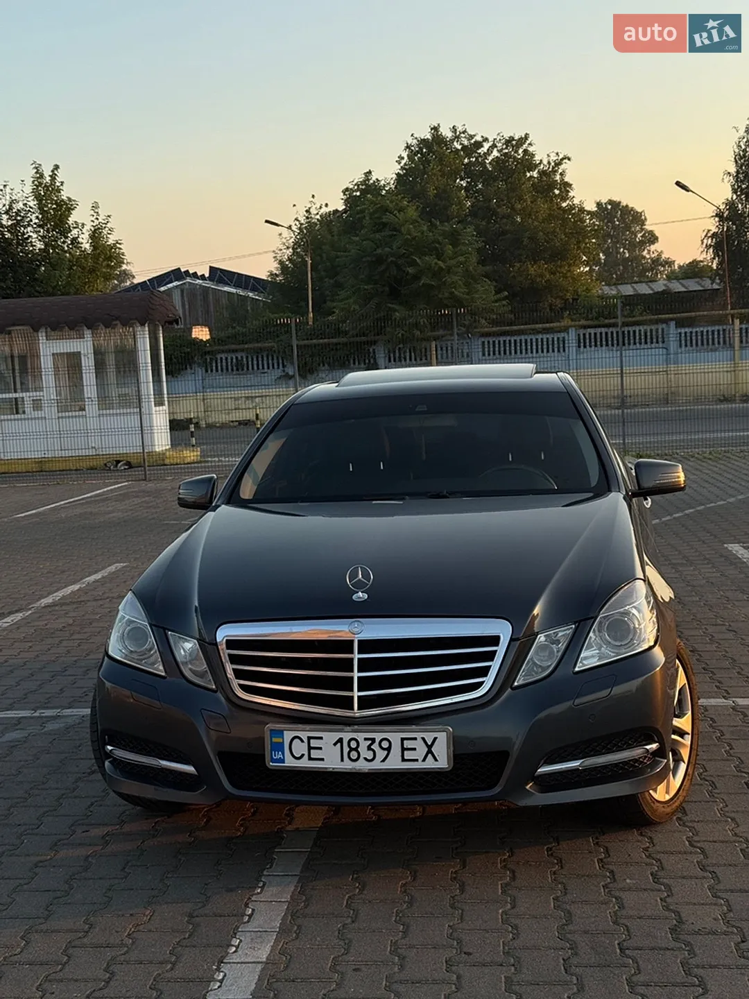 Mercedes-Benz E-Class, 2012