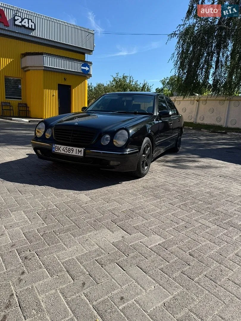 Mercedes-Benz E-Class, 2000