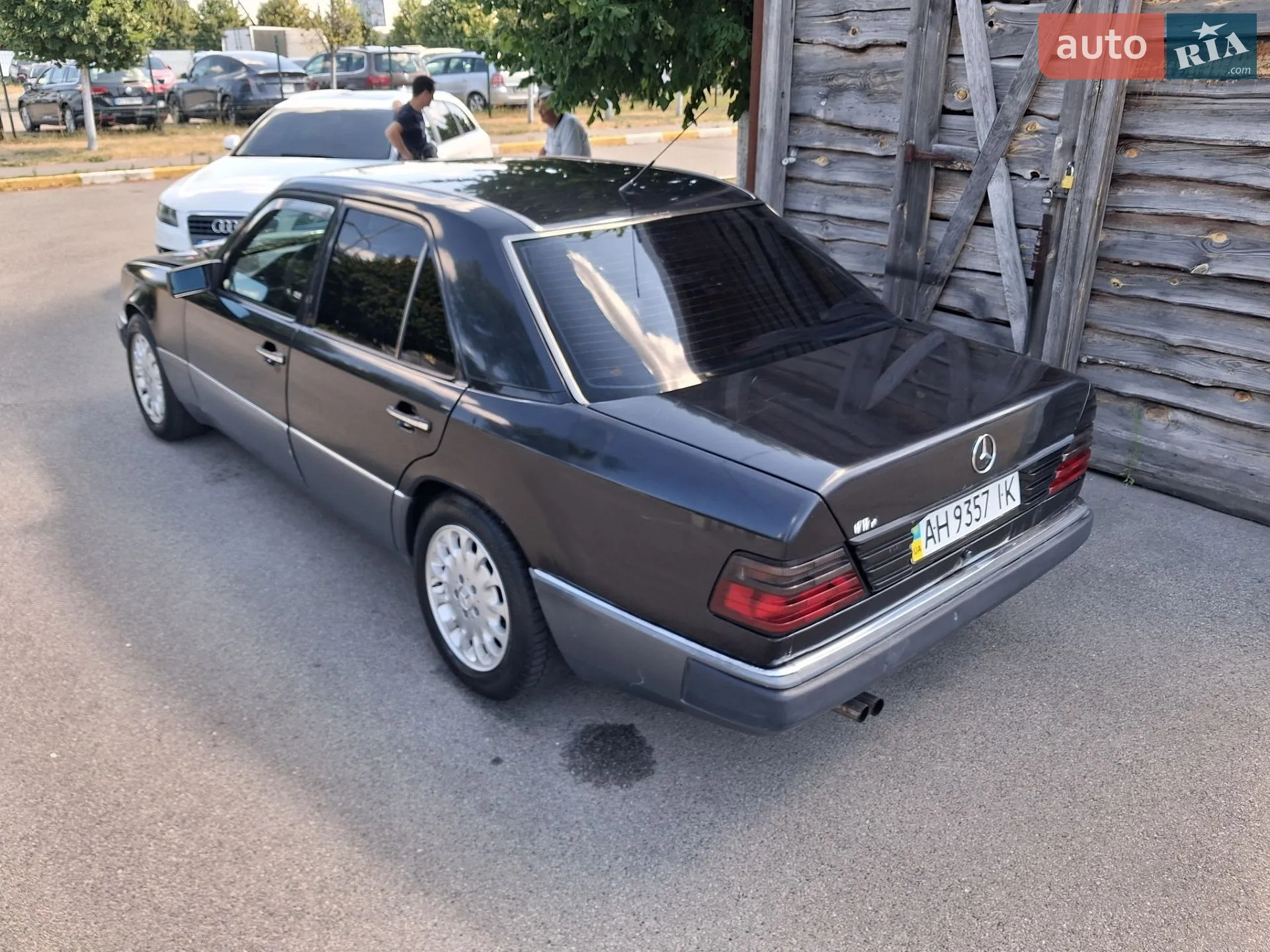 Mercedes-Benz E-Class, 1992